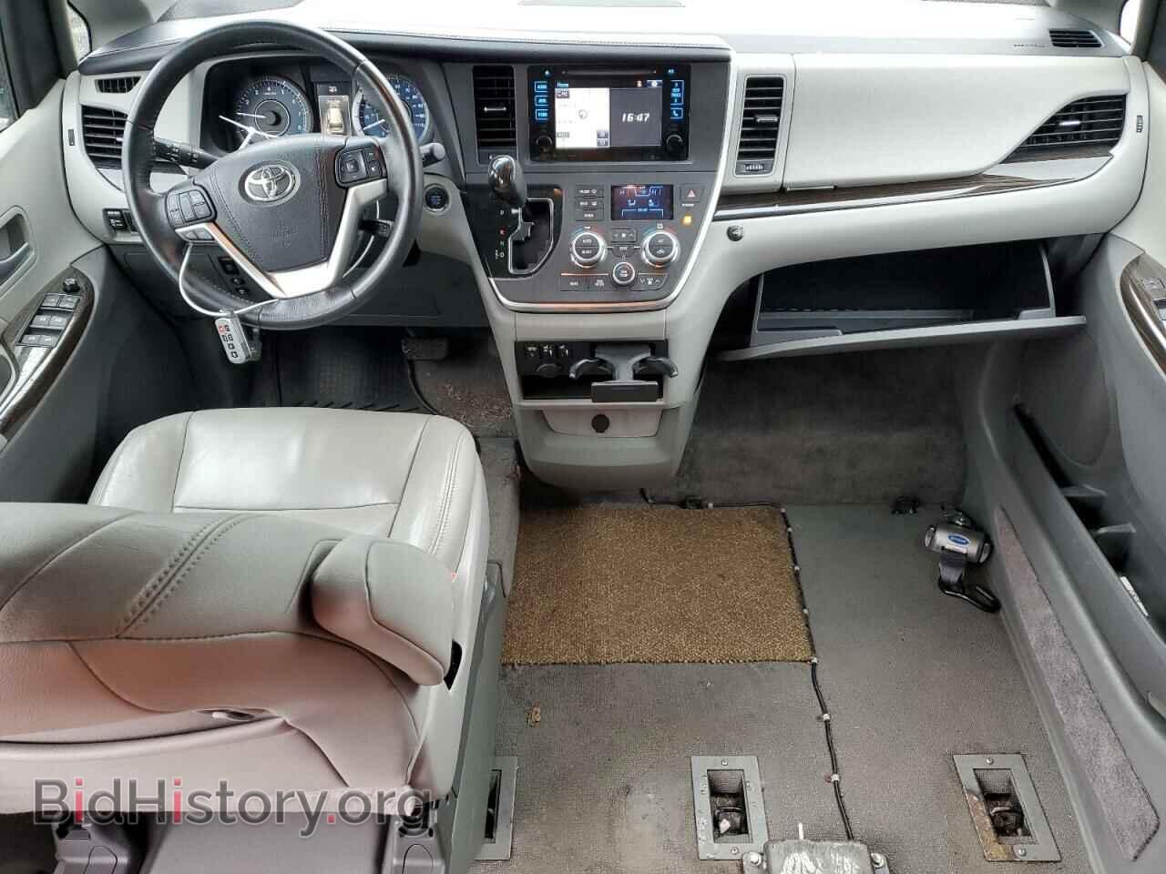 2017 TOYOTA All Models - VIN: 5TDYZ3DC7HS807364 - Фото 8