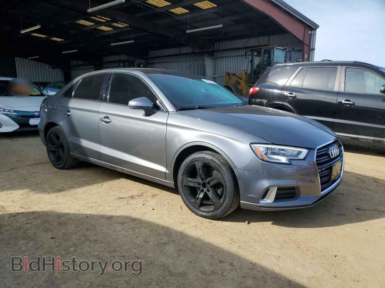 2017 AUDI A3 - VIN: WAUB8GFF2H1055638 - Фото 4