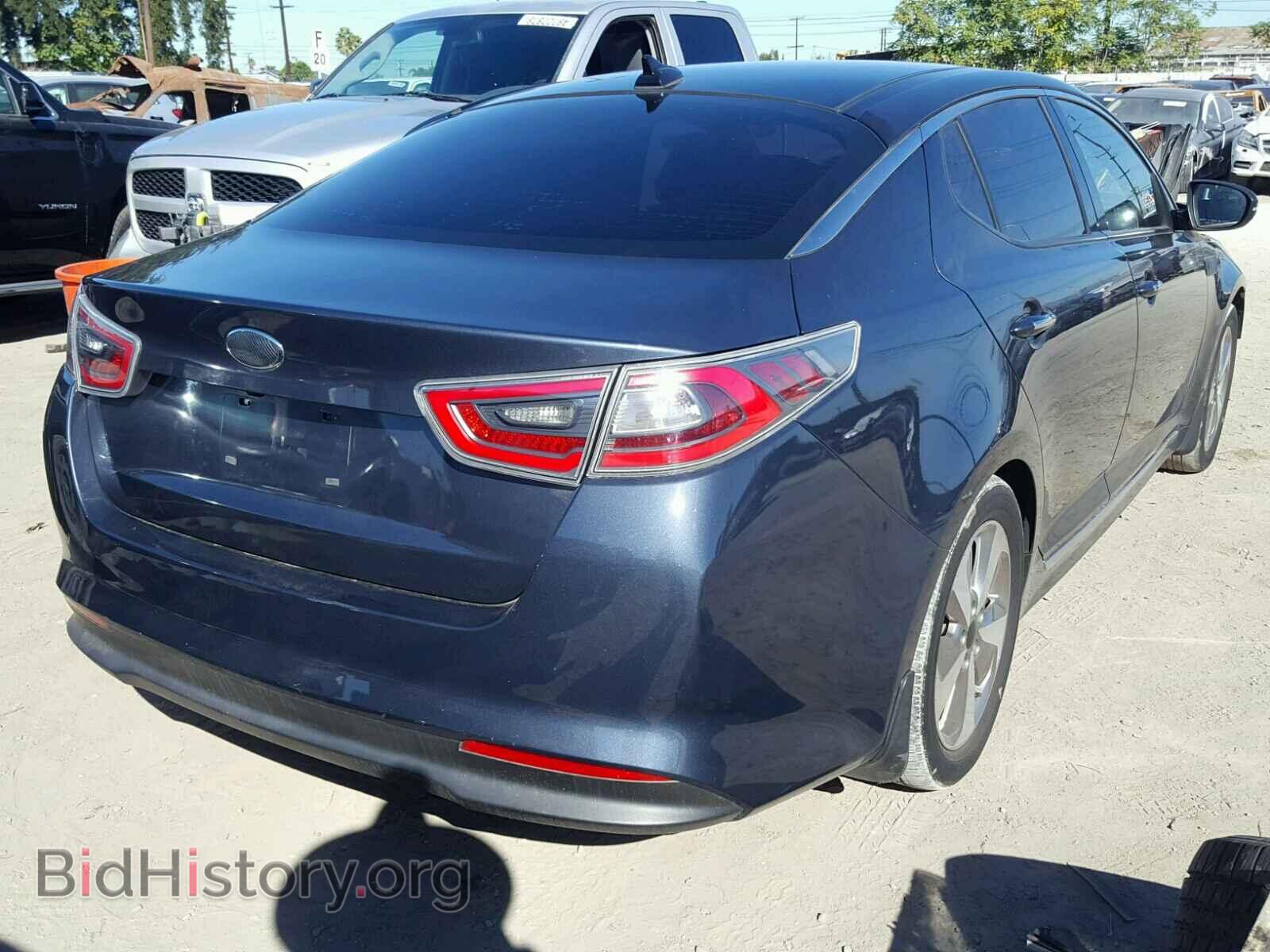 2014 KIA OPTIMA - VIN: KNAGN4AD4E5063893 - Photo 4