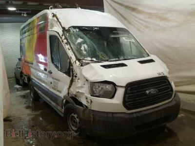 2015 Ford TRANSIT CO Transit T-, белый — VIN 1FTNR3XG9FKA27582, Copart