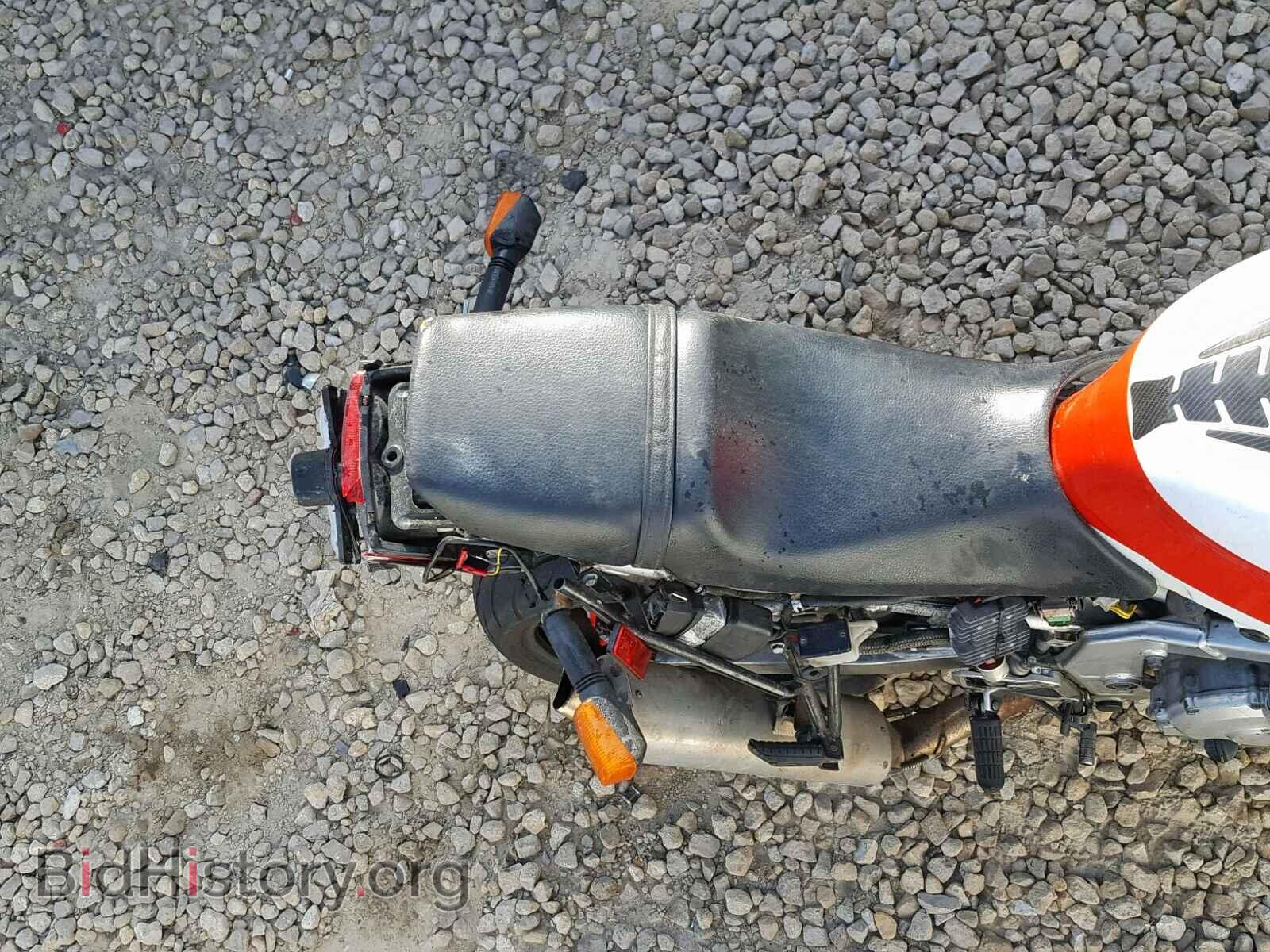 1987 HONDA CBR CYCLE - VIN: JH2PC1906HM002006 - Фото 6