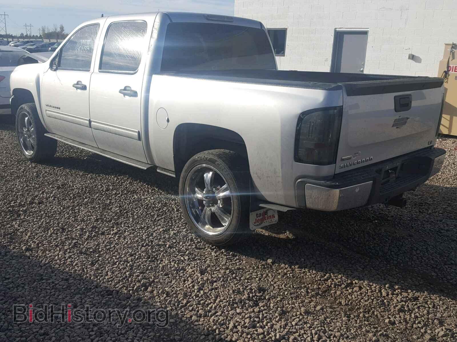 2011 CHEVROLET SILVERADO - VIN: 3GCPKSE32BG293292 - Фото 3