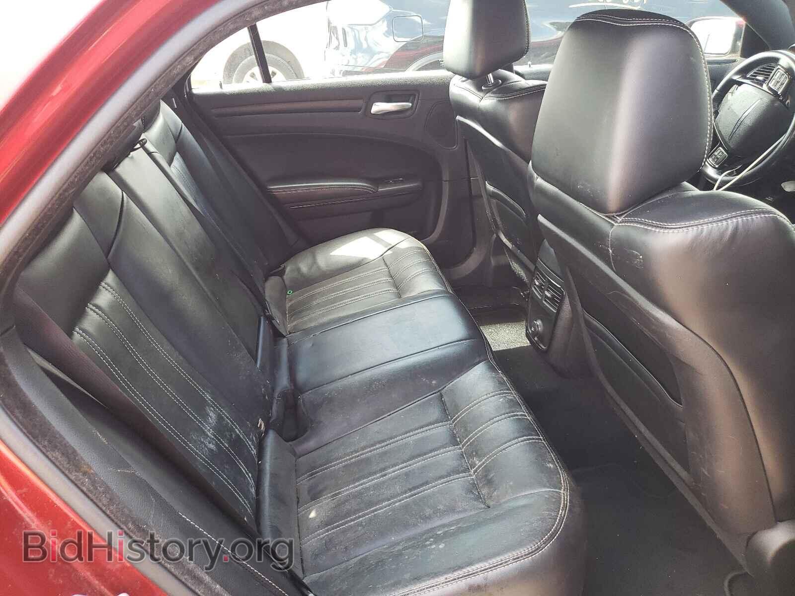 2014 CHRYSLER 300 - VIN: 2C3CCABG3EH352436 - Фото 6