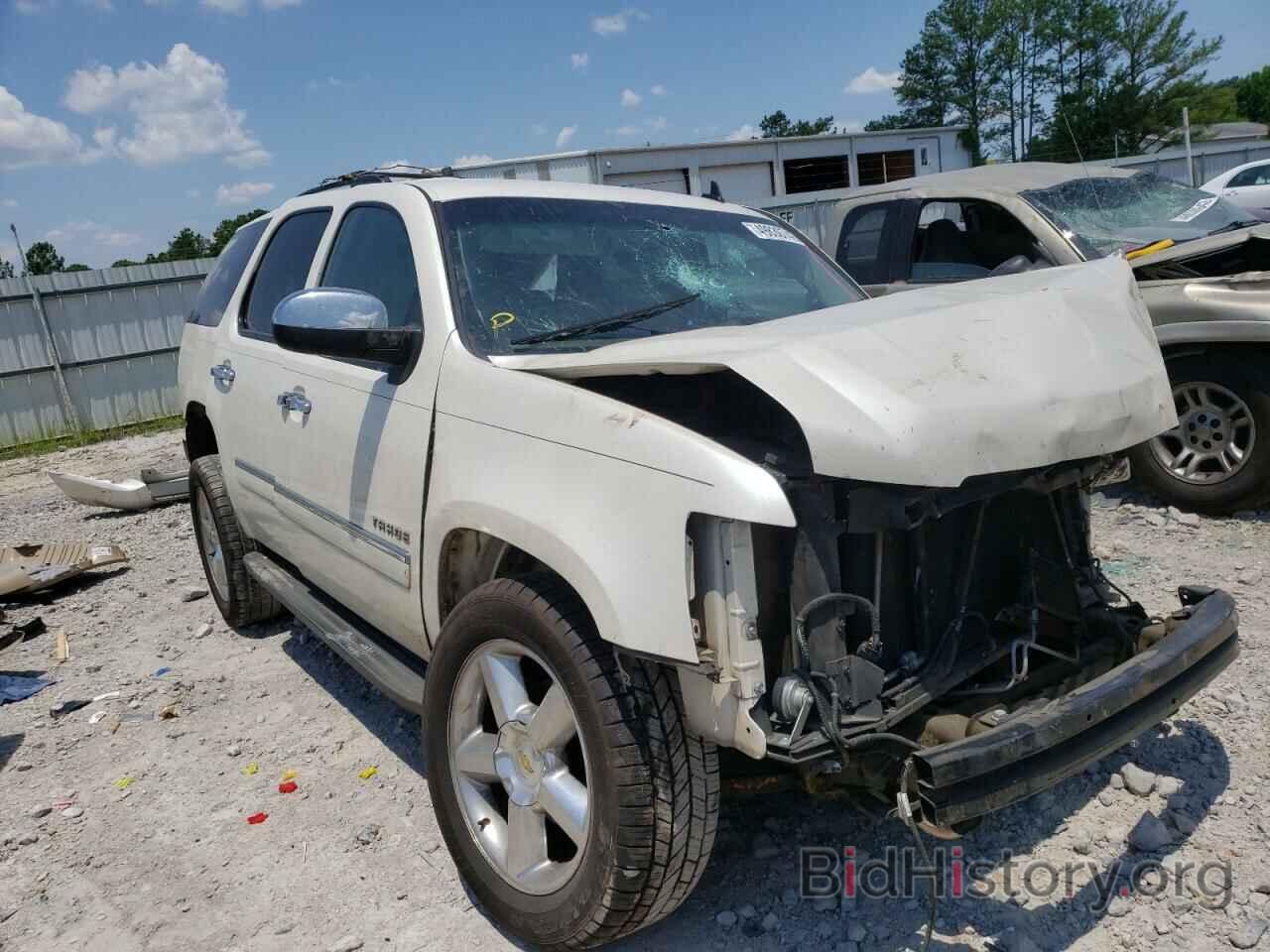 Photo 1GNSCCE0XDR154024 - CHEVROLET TAHOE 2013