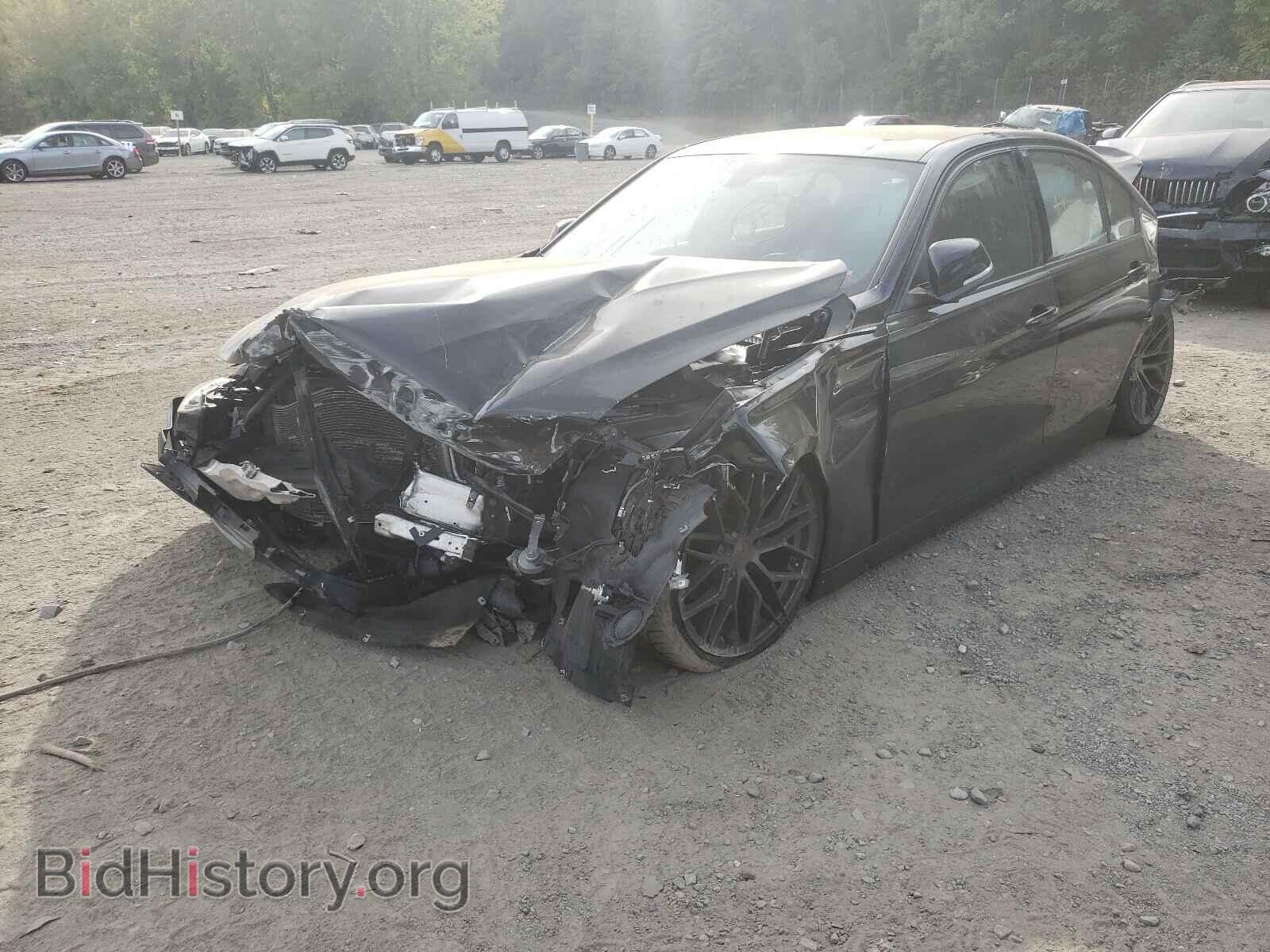 2013 BMW 3 SERIES - VIN: WBA3B3C50DF534020 - Фото 2