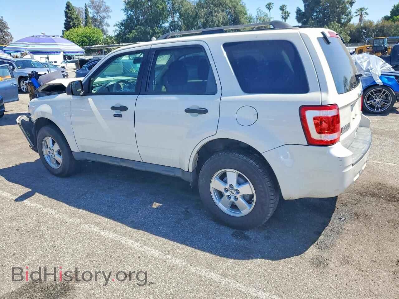 2010 FORD ESCAPE - VIN: 1FMCU0D73AKB07361 - Фото 2