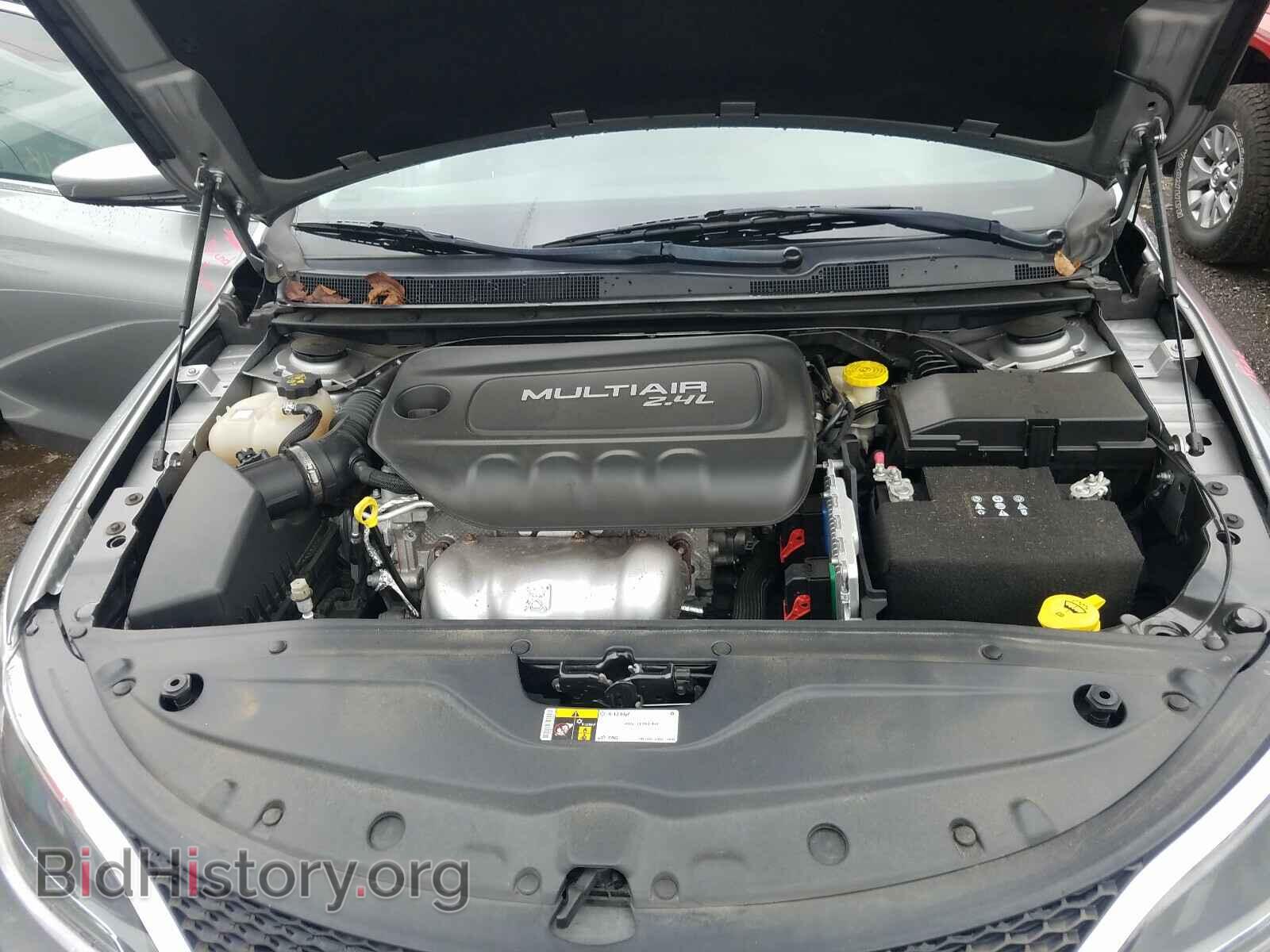 2016 CHRYSLER 200 - VIN: 1C3CCCAB1GN167779 - Фото 7
