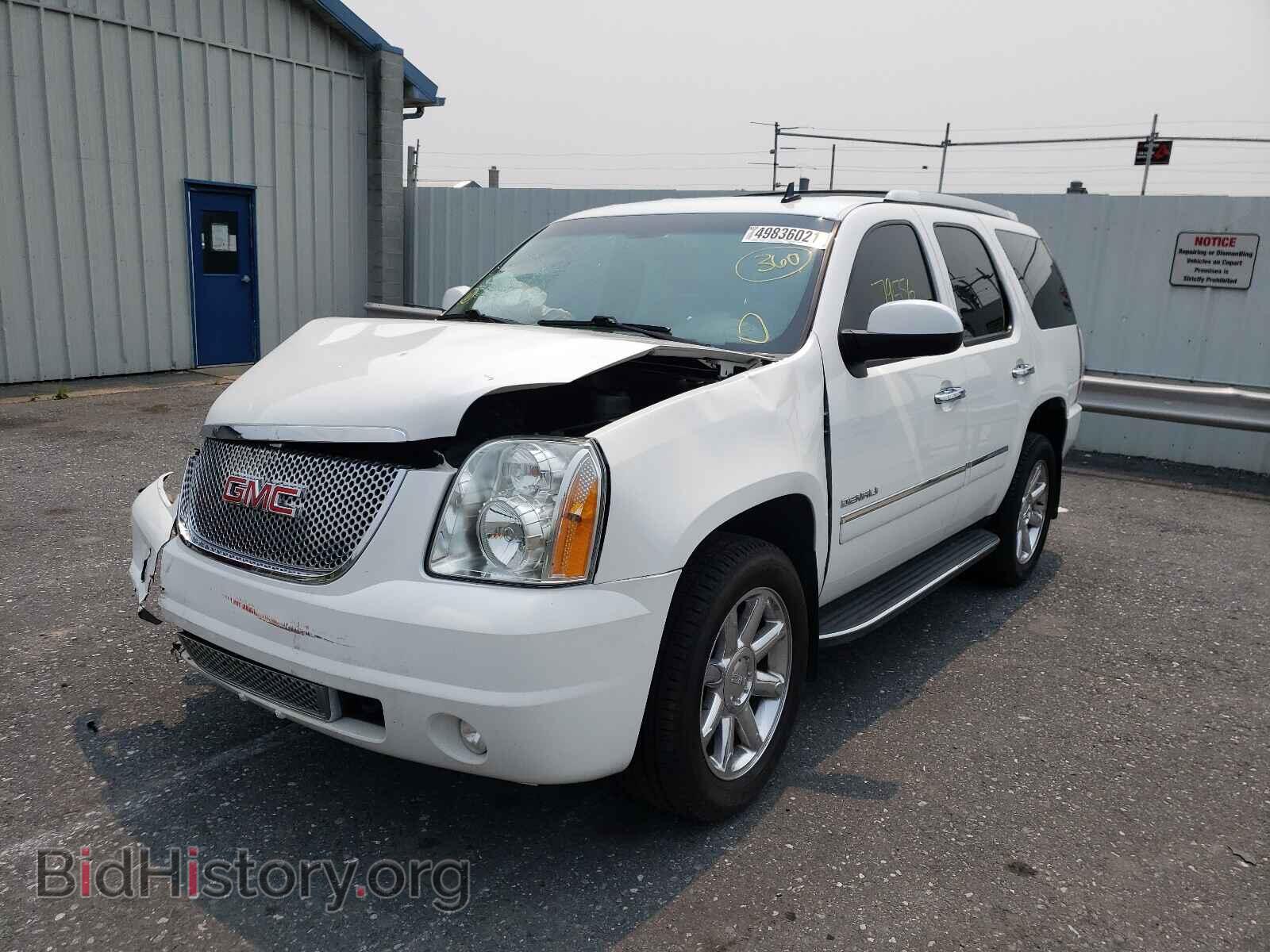 2014 GMC YUKON - VIN: 1GKS2EEF0ER181444 - Фото 2