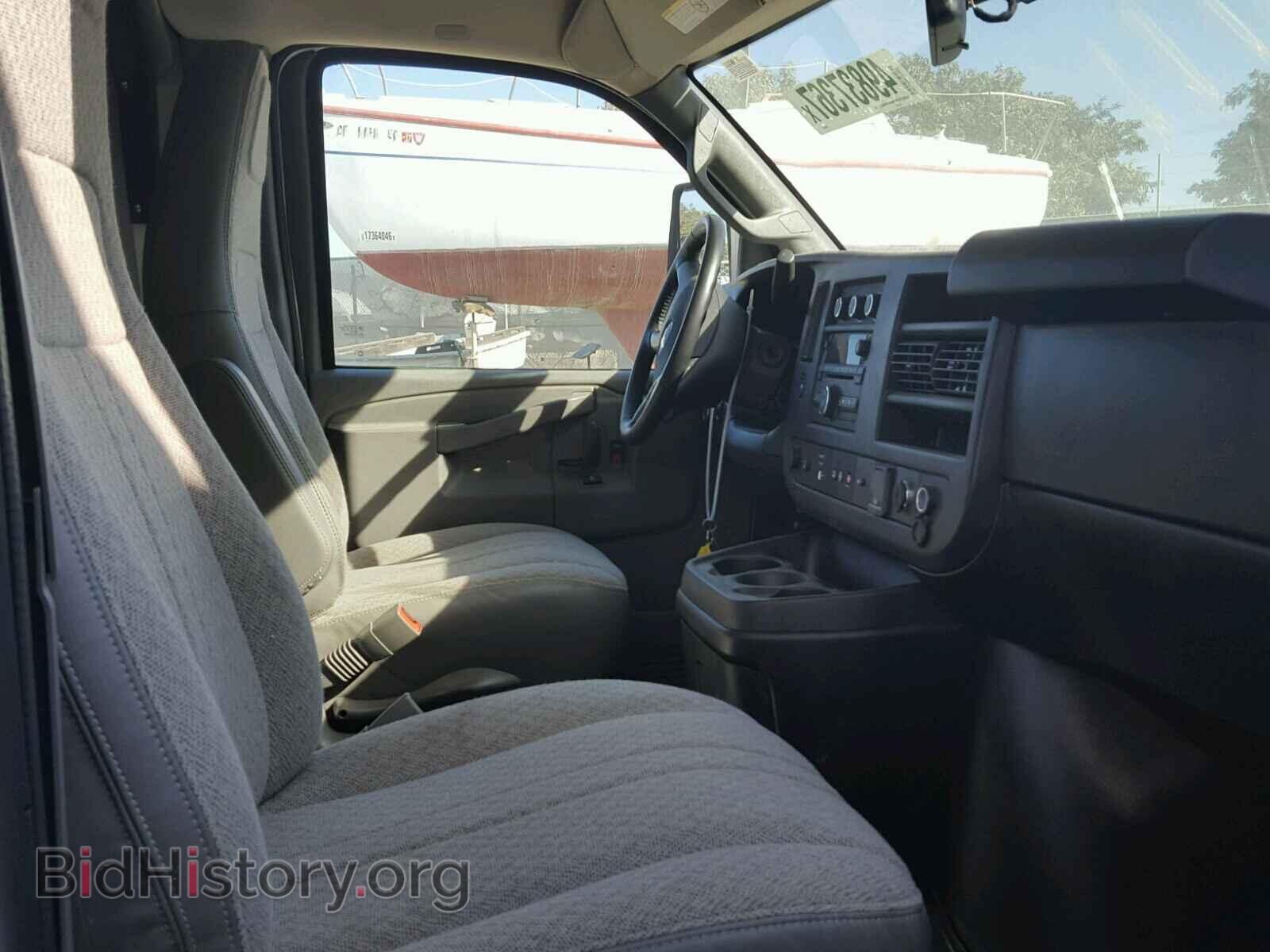 2017 CHEVROLET EXPRESS - VIN: 1GB0GRFG5H1335933 - Фото 5