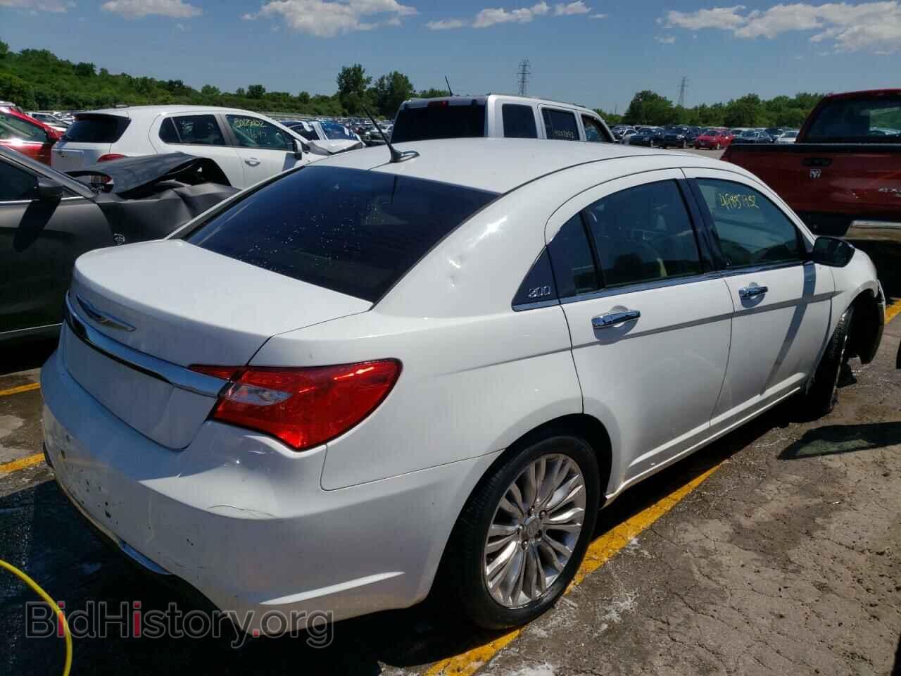 2012 CHRYSLER 200 - VIN: 1C3CCBCBXCN166311 - Фото 4