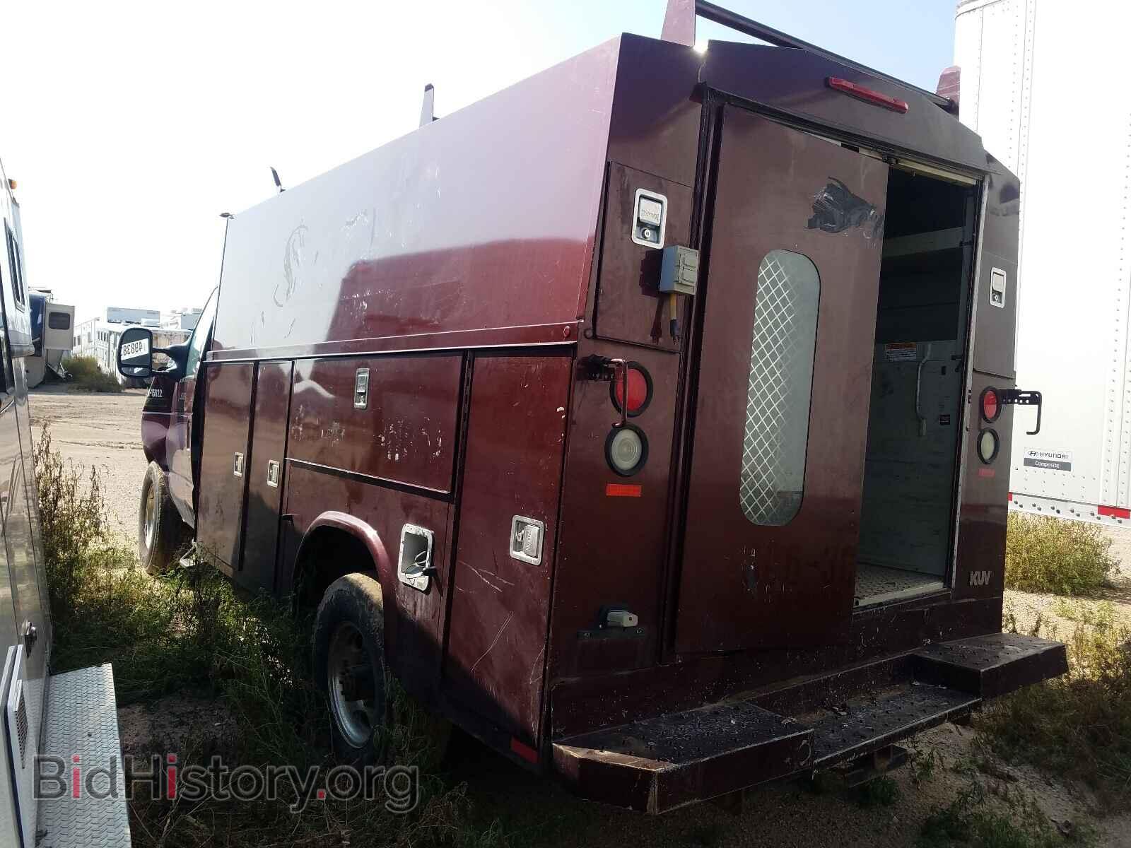 2010 FORD ECONOLINE - VIN: 1FDWE3FS6ADA76933 - Фото 3