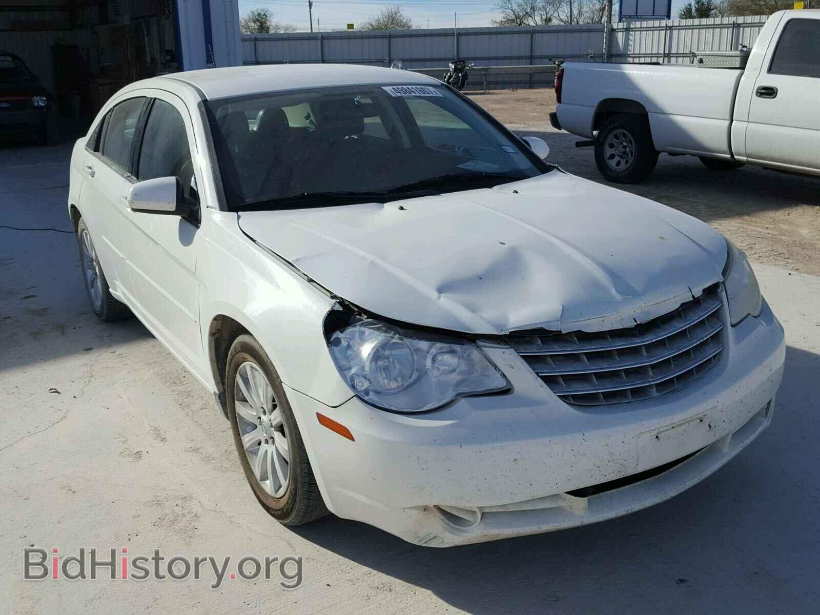 Photo 1C3CC5FB6AN126866 - CHRYSLER SEBRING 2010