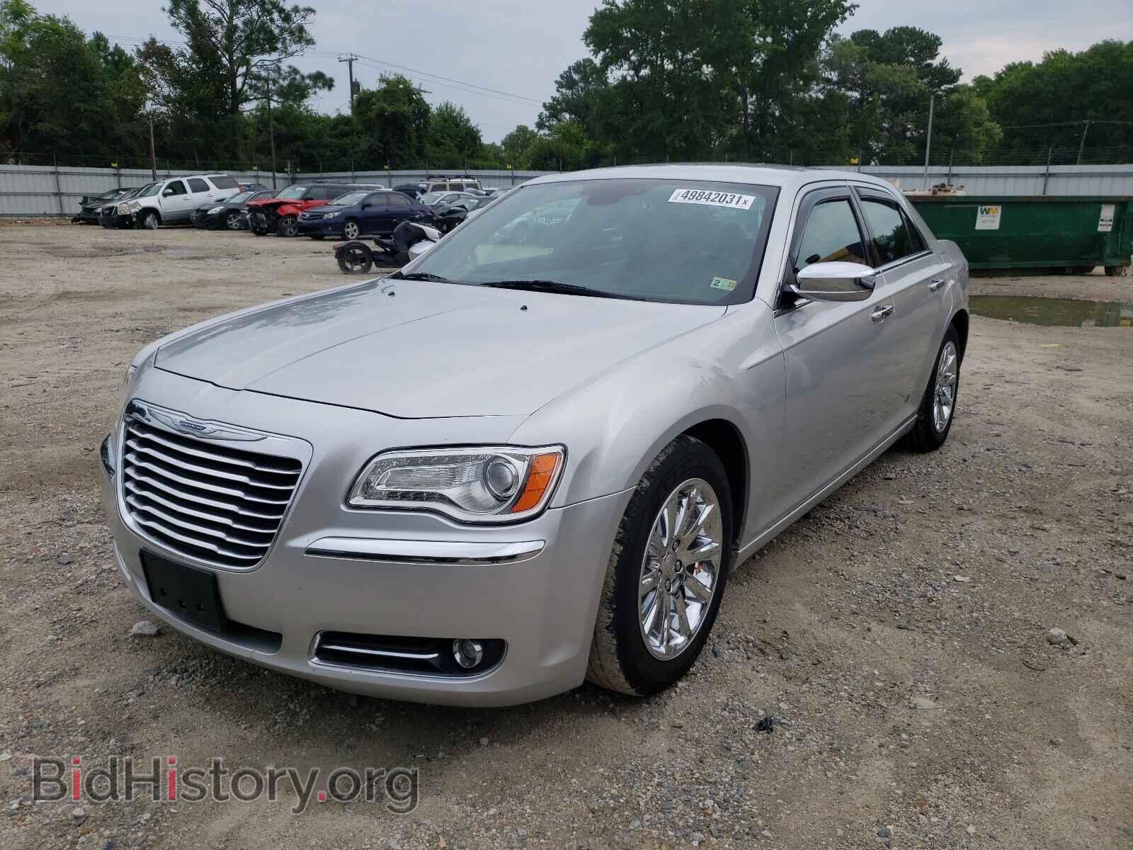 2012 CHRYSLER 300 - VIN: 2C3CCAET9CH268059 - Фото 2
