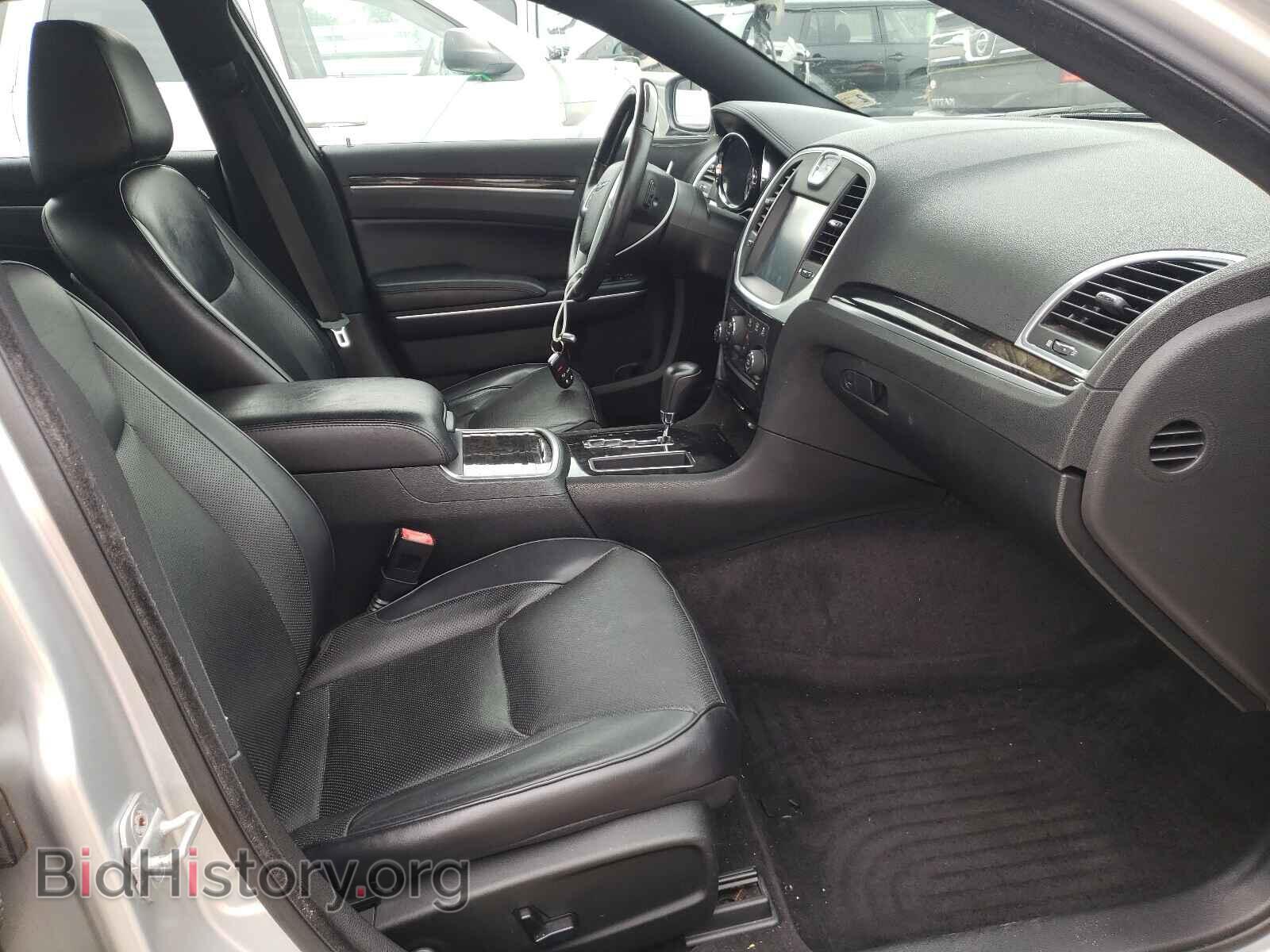 2012 CHRYSLER 300 - VIN: 2C3CCAET9CH268059 - Фото 5