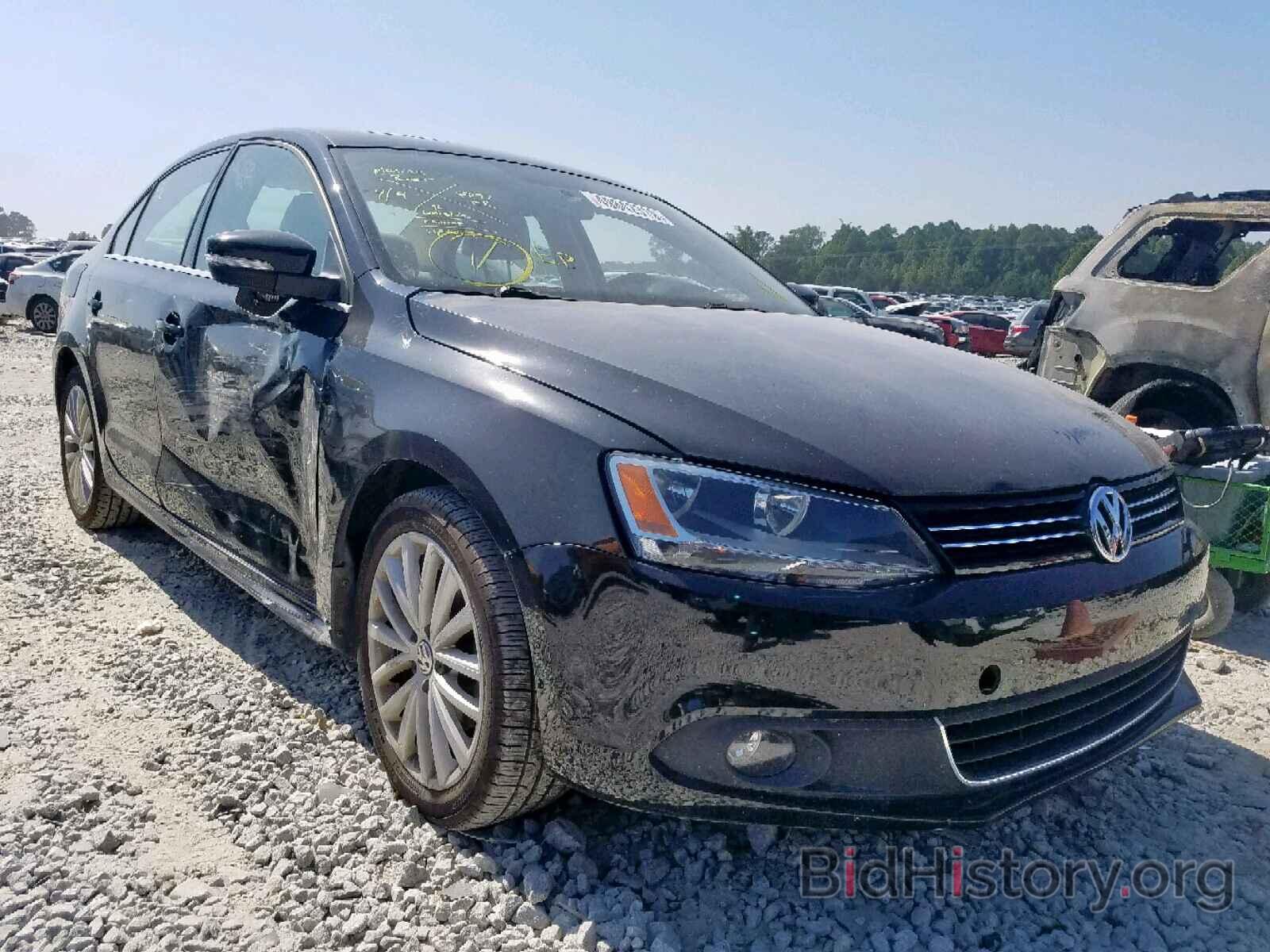 Photo 3VWLX7AJ1BM335239 - VOLKSWAGEN JETTA 2011