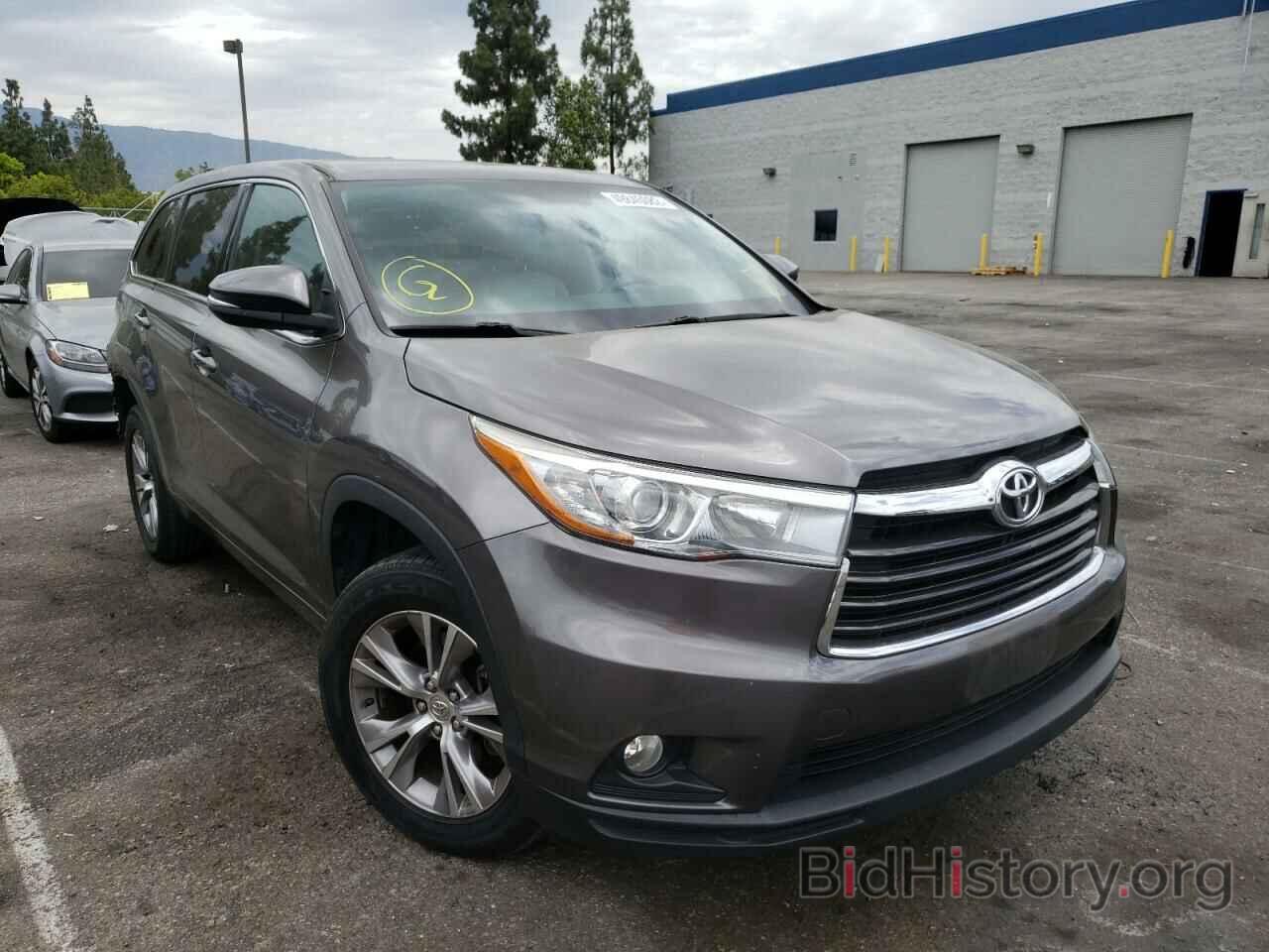 Фотография 5TDKKRFH2FS093789 - TOYOTA HIGHLANDER 2015