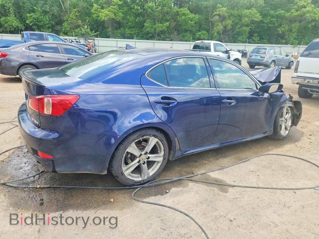 2011 LEXUS IS - VIN: JTHBF5C21B5146994 - Photo 3