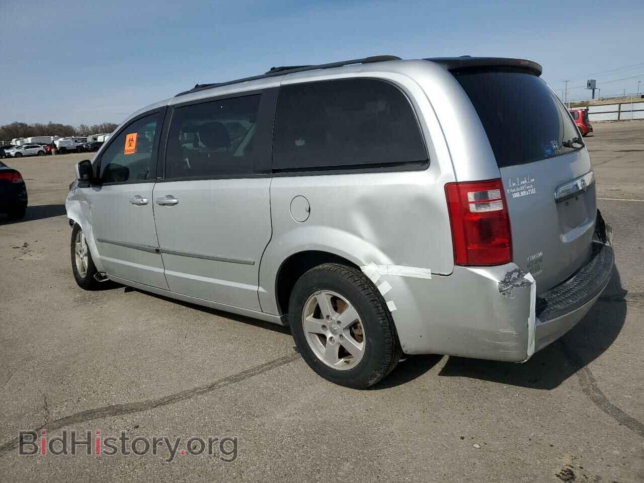 2010 DODGE CARAVAN - VIN: 2D4RN5D17AR100289 - Фото 2
