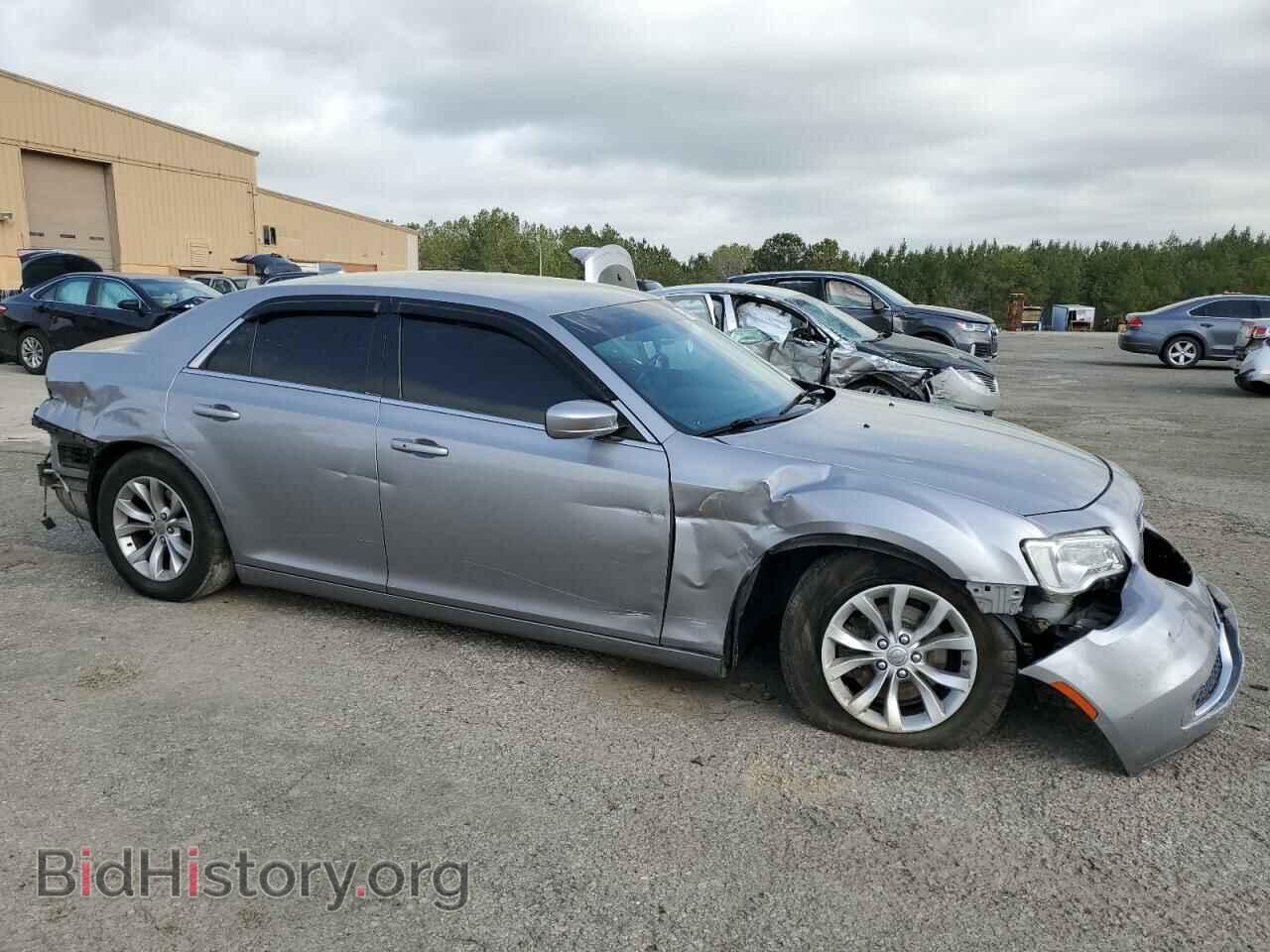 2015 CHRYSLER 300 - VIN: 2C3CCAAG6FH769231 - Фото 4