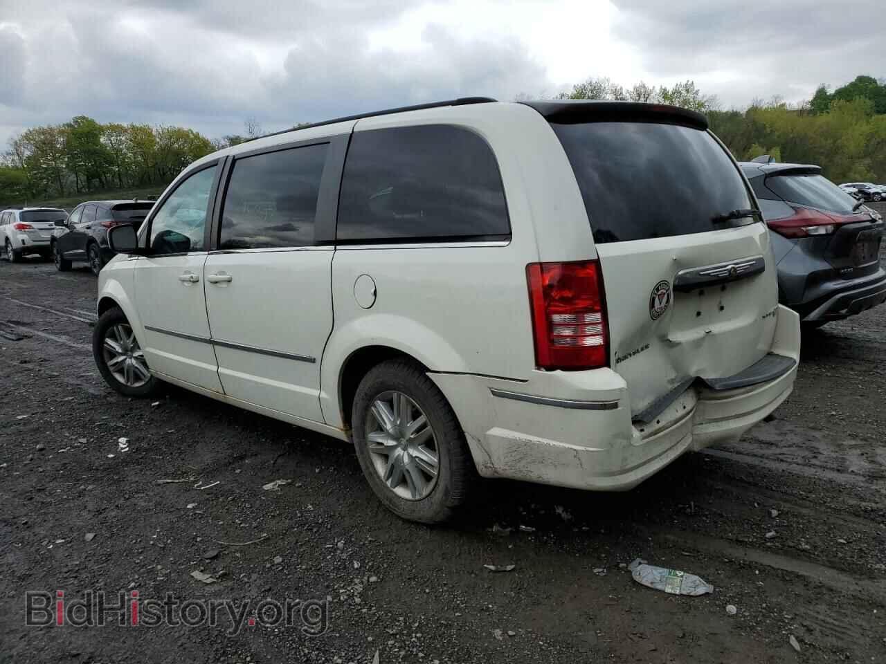 2010 CHRYSLER MINIVAN - VIN: 2A4RR5D19AR273615 - Photo 2