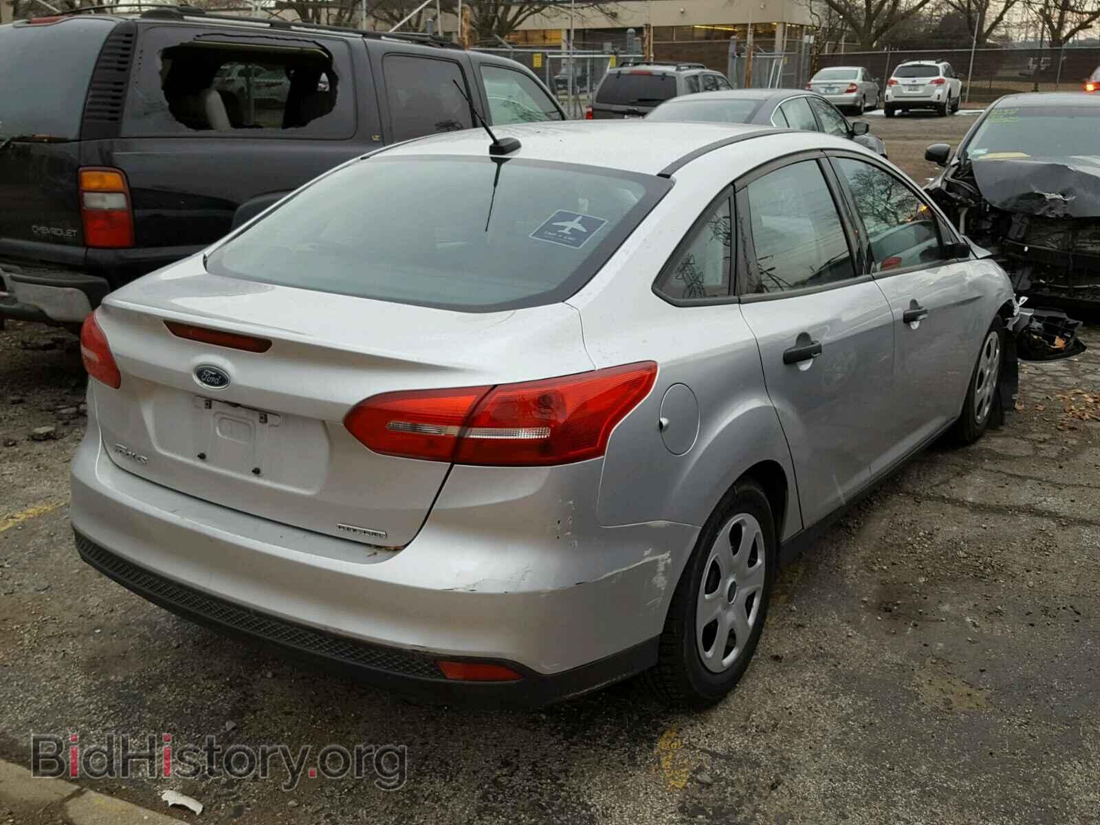 2016 FORD FOCUS - VIN: 1FADP3E21GL229083 - Photo 4