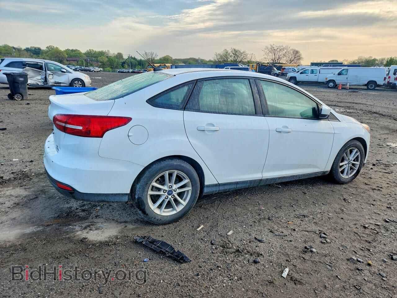 2018 FORD FOCUS - VIN: 1FADP3FE5JL227451 - Фото 3
