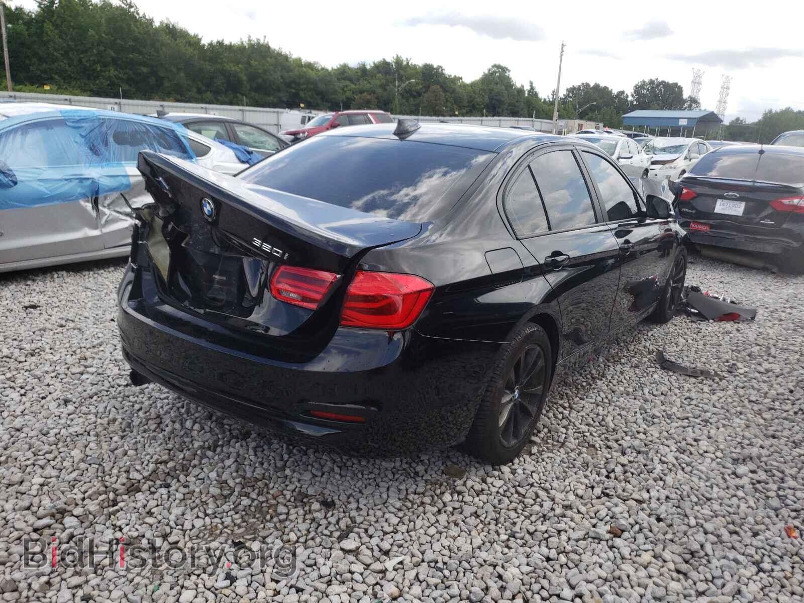 2016 BMW 3 SERIES - VIN: WBA8E5G52GNU21831 - Фото 4