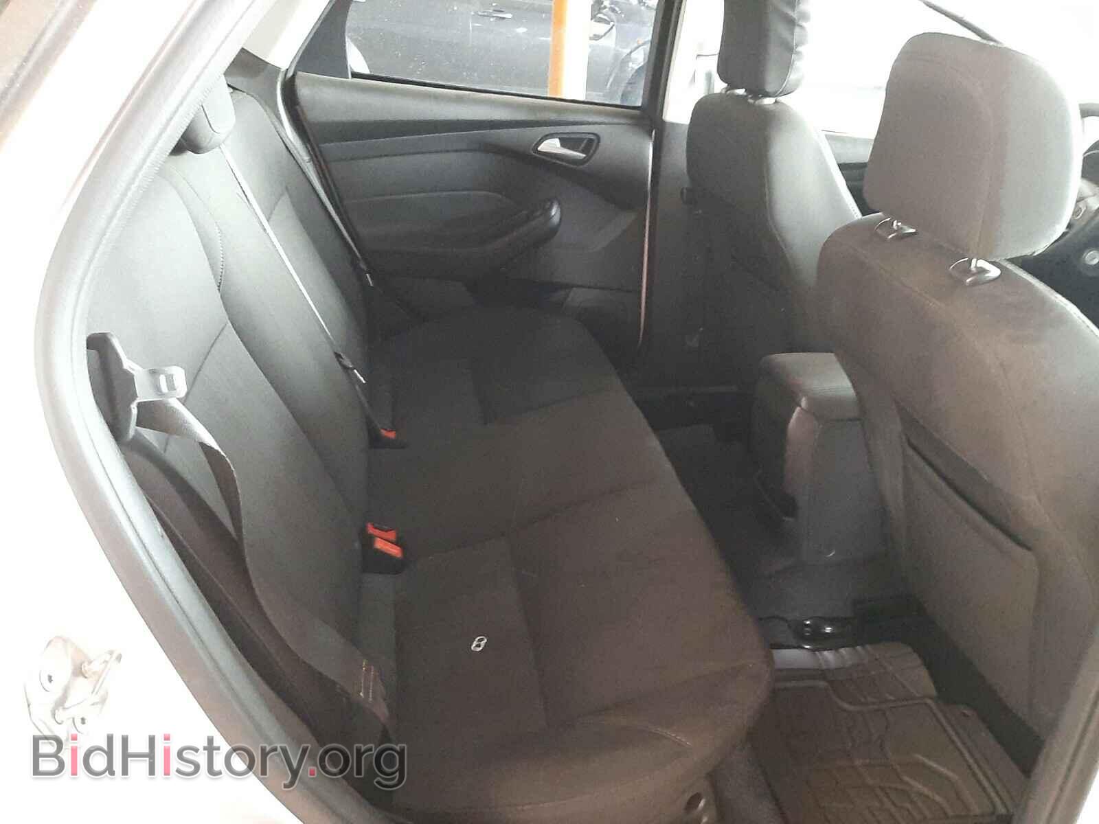 2017 FORD FOCUS - VIN: 1FADP3F25HL343913 - Photo 6