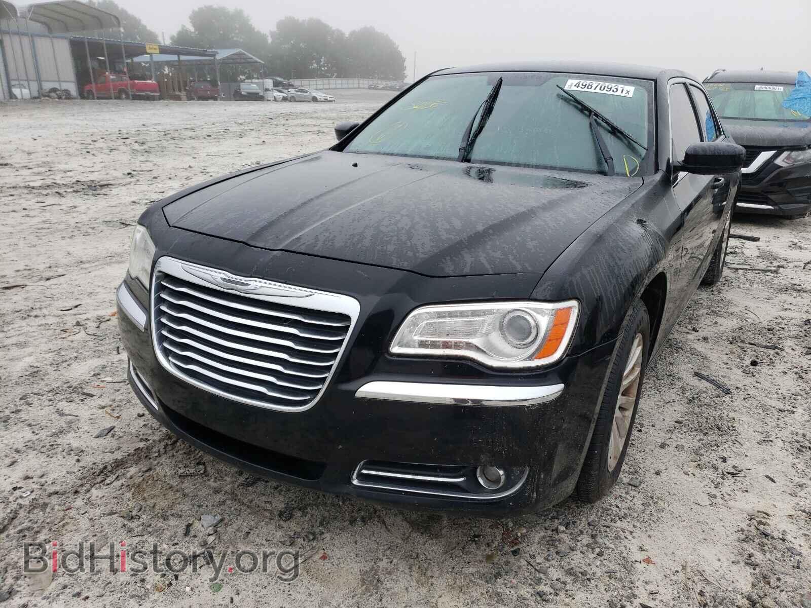 2012 CHRYSLER 300 - VIN: 2C3CCAAG1CH227451 - Фото 2