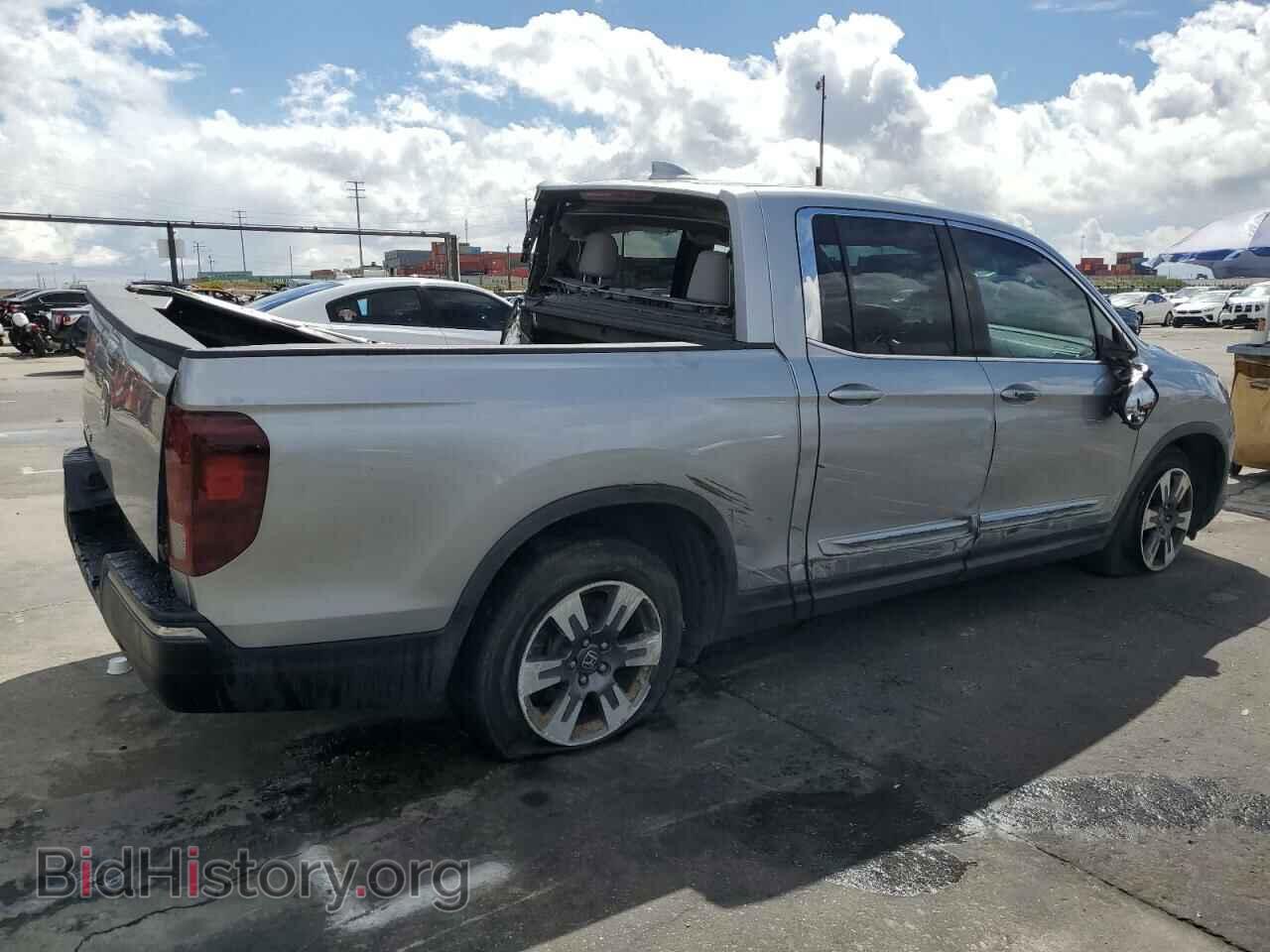 2017 HONDA RIDGELINE - VIN: 5FPYK2F68HB006475 - Фото 3
