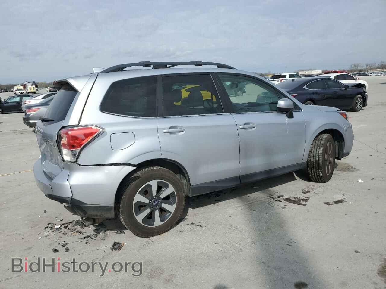2017 SUBARU FORESTER - VIN: JF2SJAJC0HH809744 - Фото 3