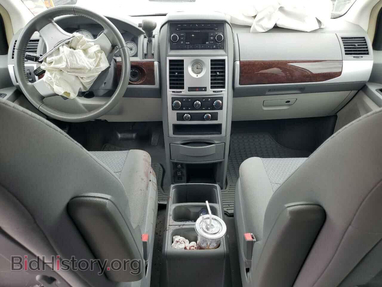 2010 CHRYSLER MINIVAN - VIN: 2A4RR5D15AR449687 - Фото 8