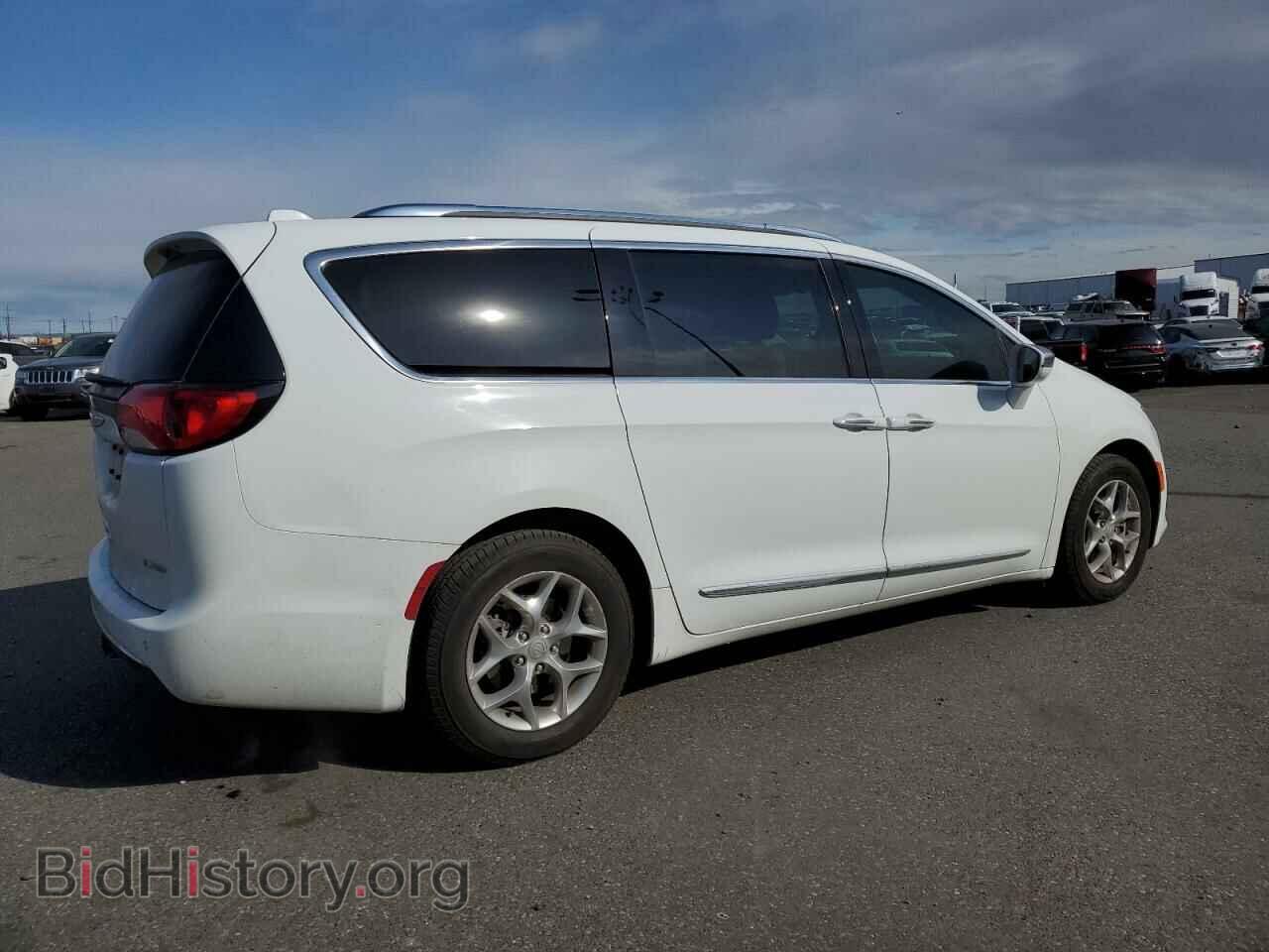 2017 CHRYSLER PACIFICA - VIN: 2C4RC1GGXHR504130 - Photo 3