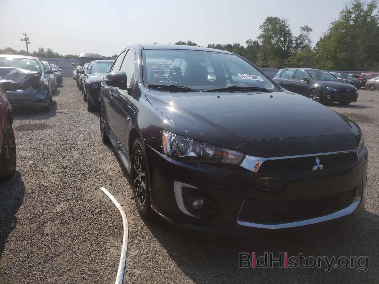 Photo JA32V2FW4HU001544 - MITSUBISHI LANCER 2017