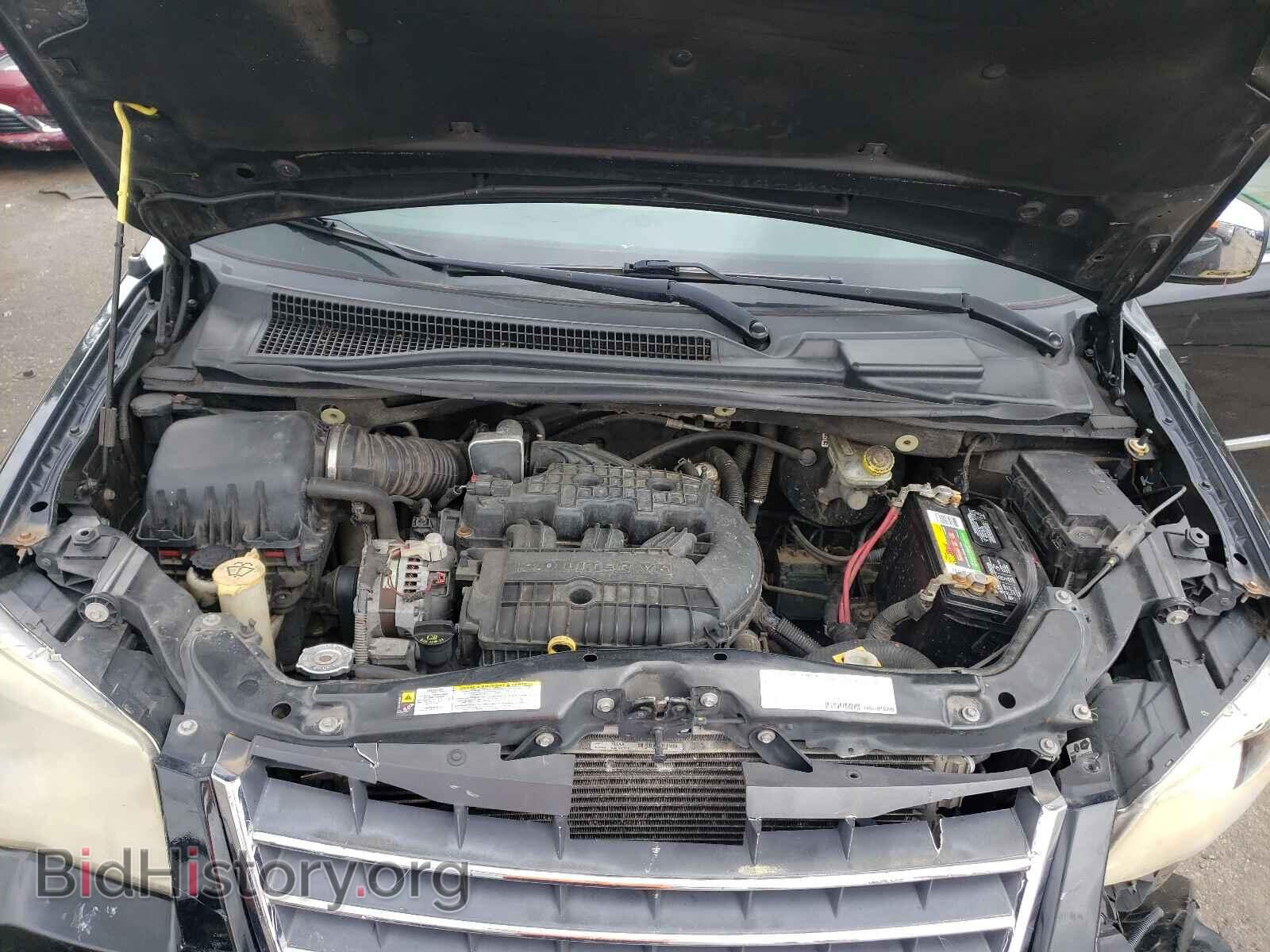 2008 CHRYSLER MINIVAN - VIN: 2A8HR64X88R735385 - Фото 7