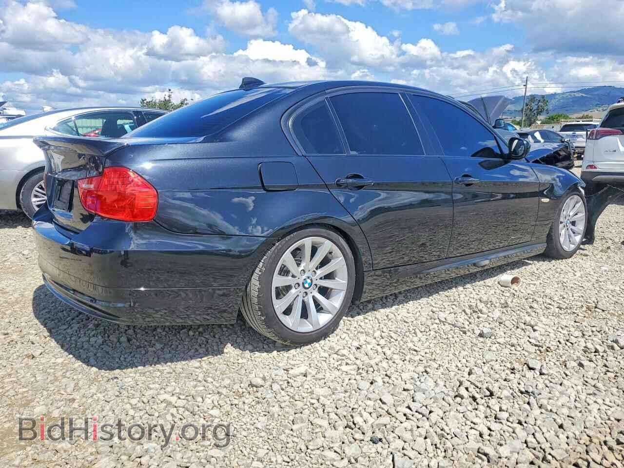 2011 BMW 3 SERIES - VIN: WBAPH5C51BF093605 - Фото 3