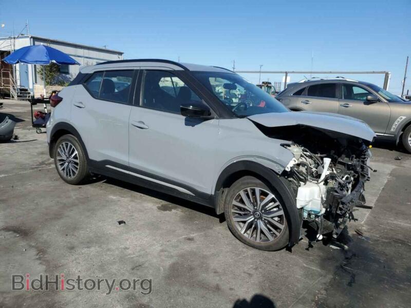 2021 Nissan KICKS (VIN 3N1CP5DV0ML476160) — фото 4 из 15