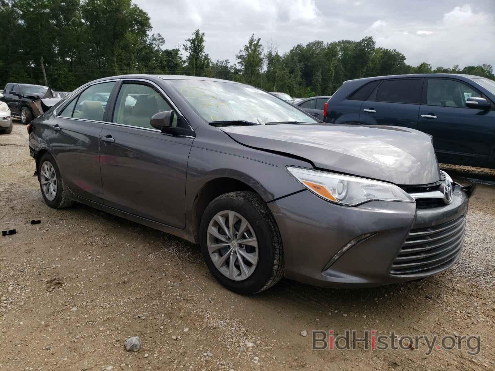 Photo 4T1BF1FK3HU370090 - TOYOTA CAMRY 2017