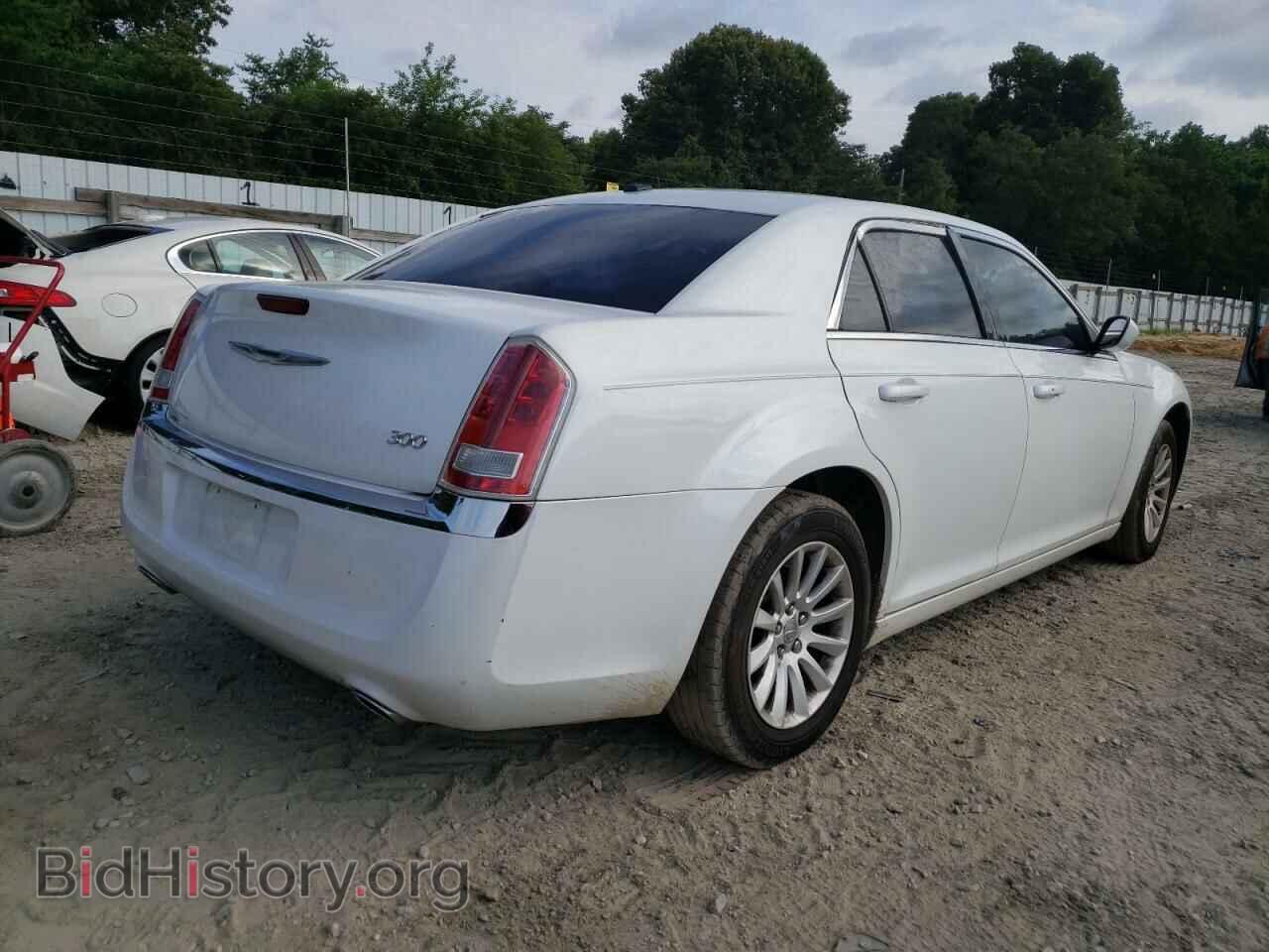2011 CHRYSLER 300 - VIN: 2C3CA4CG1BH572899 - Фото 4