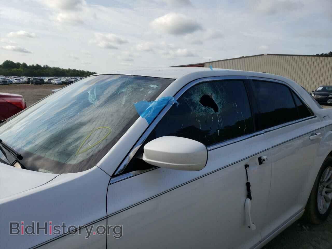 2011 CHRYSLER 300 - VIN: 2C3CA4CG1BH572899 - Фото 9