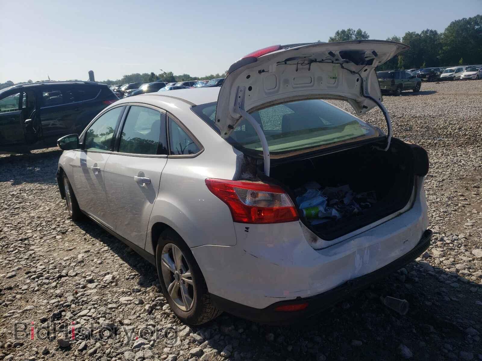 2014 FORD FOCUS - VIN: 1FADP3F2XEL359438 - Фото 3