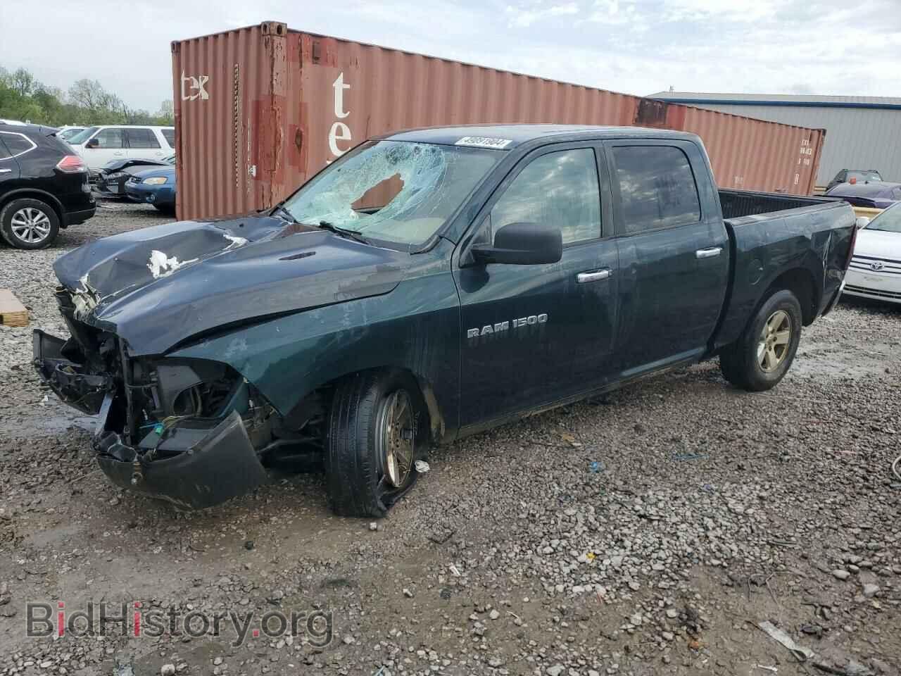 Photo 1D7RB1CP5BS526072 - DODGE All Models 2011
