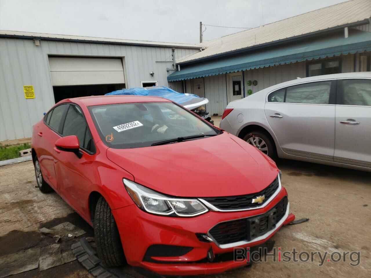 Photo 1G1BC5SM6J7158597 - CHEVROLET CRUZE 2018