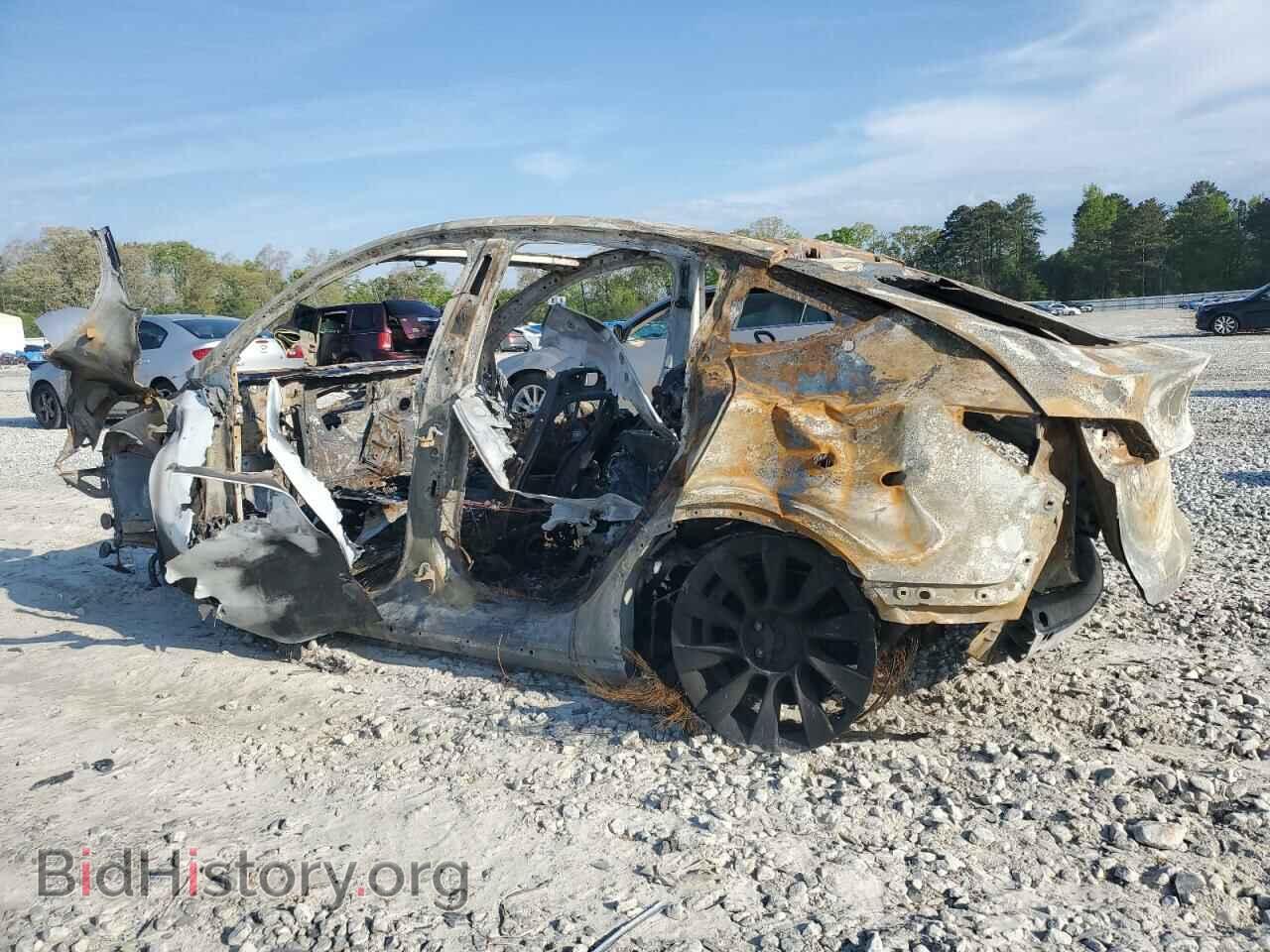 2021 TESLA MODEL Y - VIN: 5YJYGDED5MF104816 - Photo 2