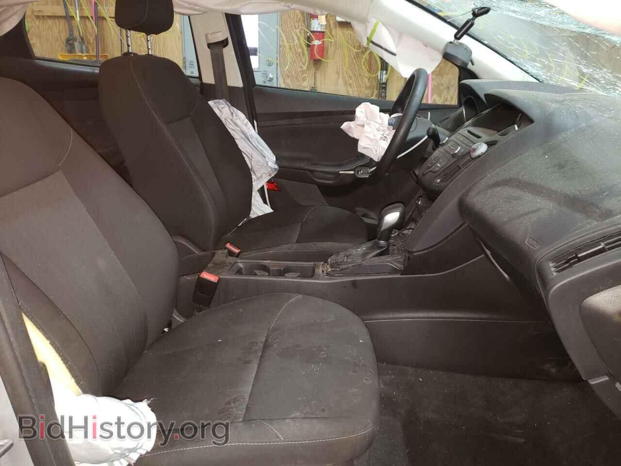 2016 FORD FOCUS - VIN: 1FADP3E24GL212164 - Фото 5
