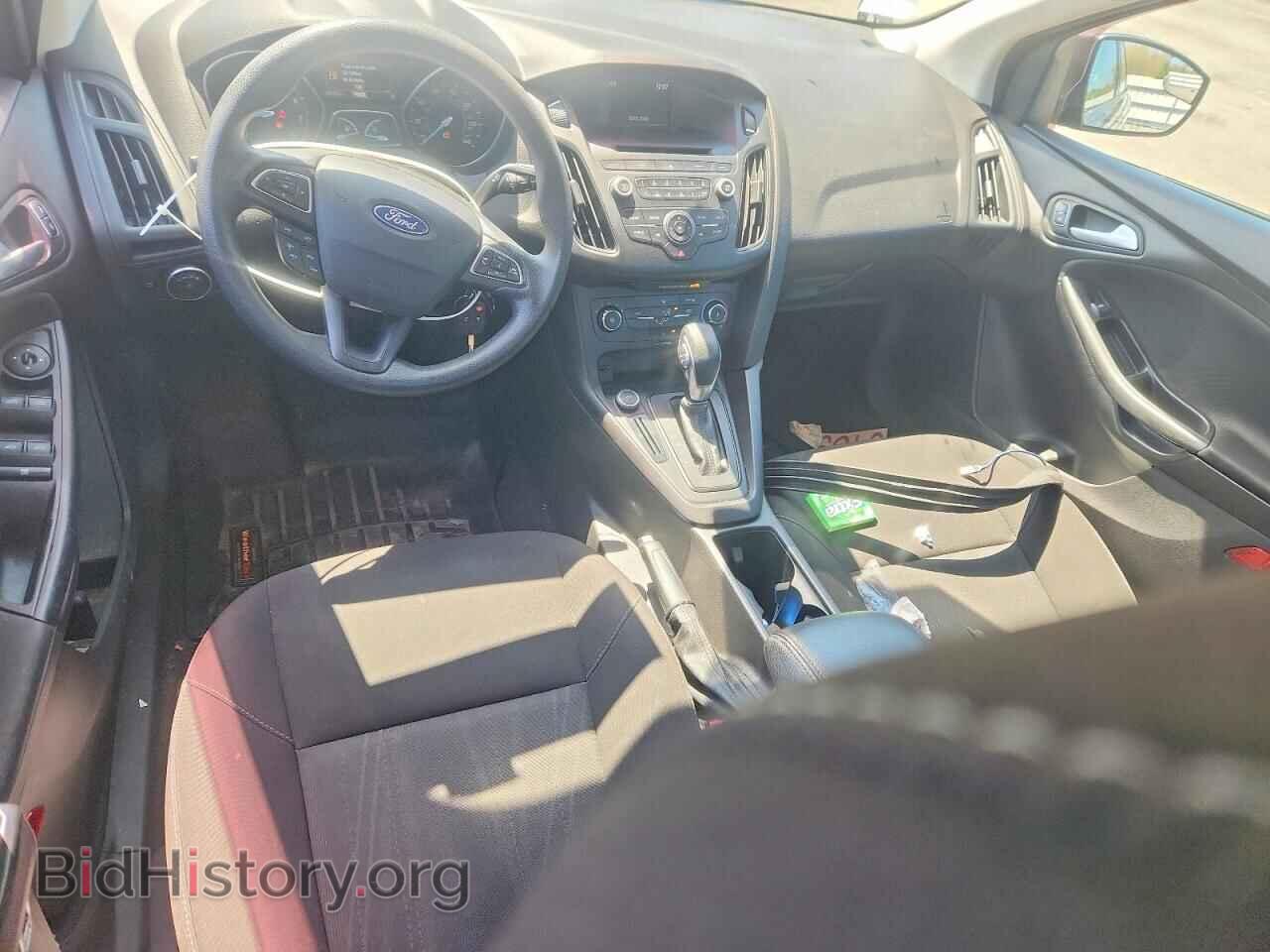 2017 FORD FOCUS - VIN: 1FADP3F29HL326371 - Photo 8