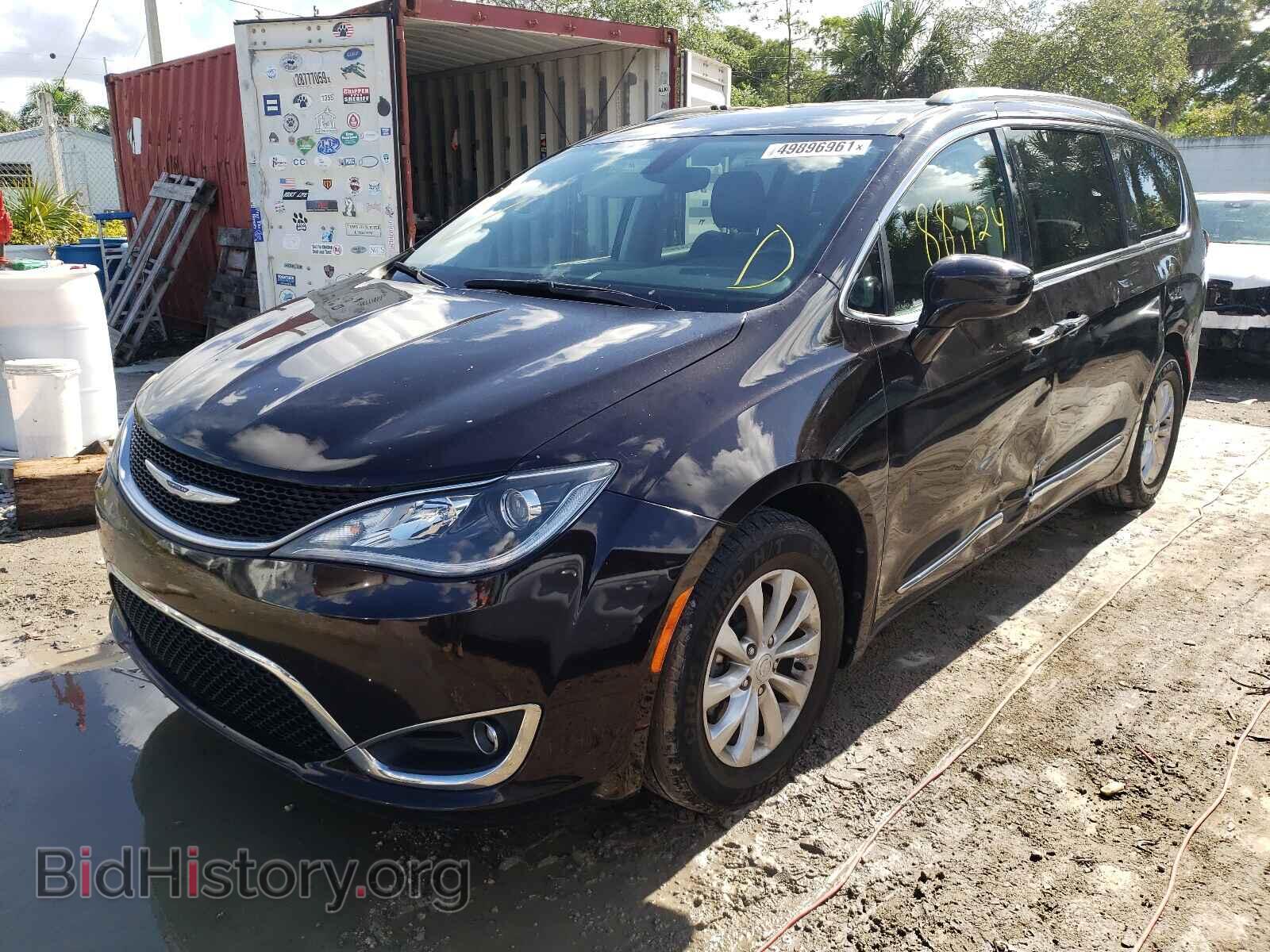 2018 CHRYSLER PACIFICA - VIN: 2C4RC1BG9JR141686 - Фото 2