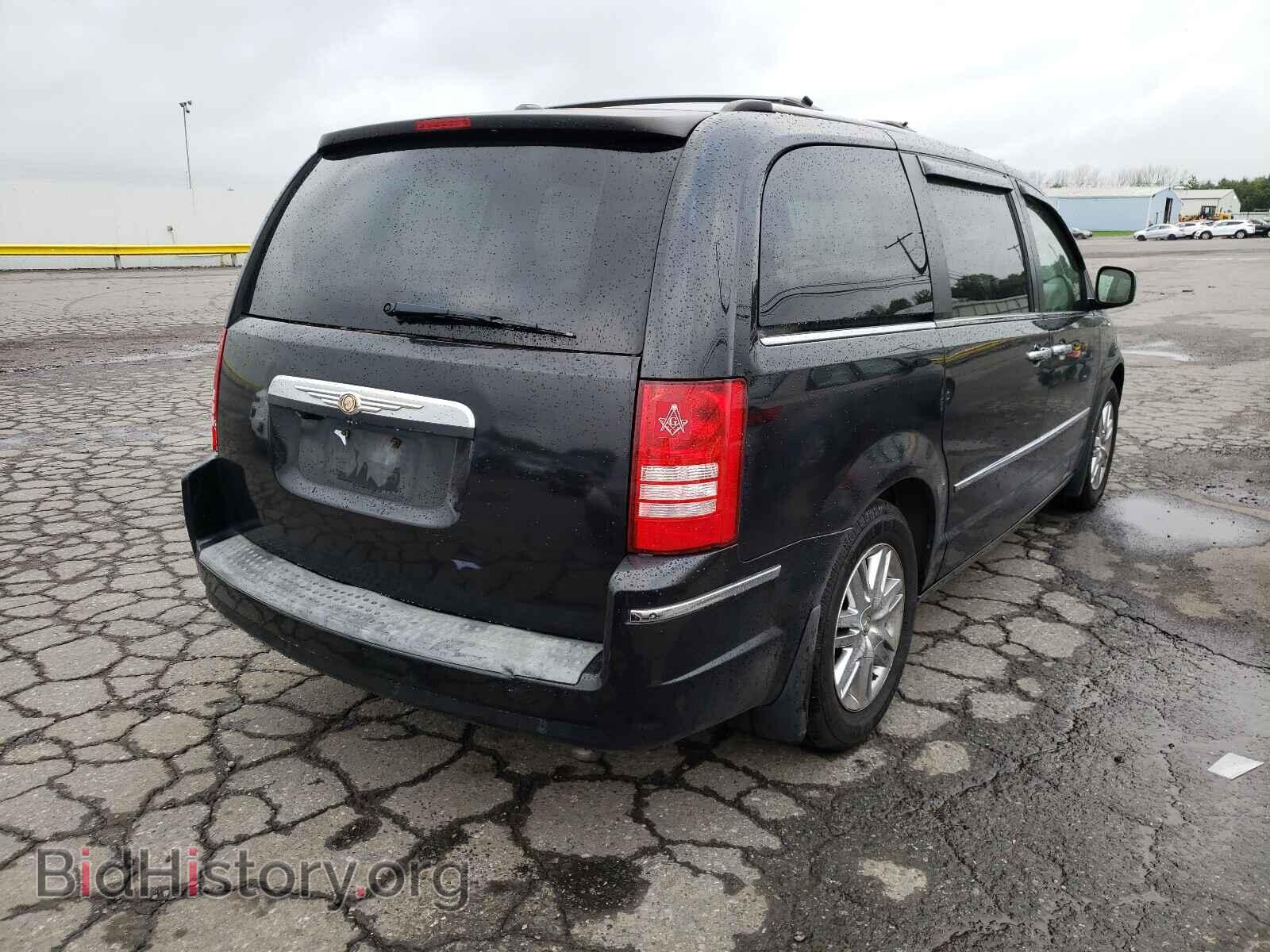 2008 CHRYSLER MINIVAN - VIN: 2A8HR64X48R817114 - Фото 4