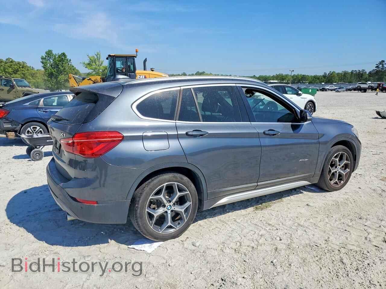 2016 BMW X1 - VIN: WBXHT3C33G5E55882 - Фото 3