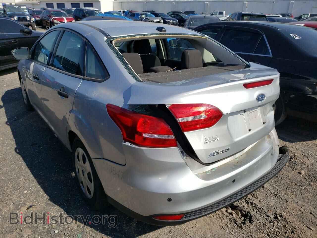 2016 FORD FOCUS - VIN: 1FADP3E24GL366258 - Фото 3